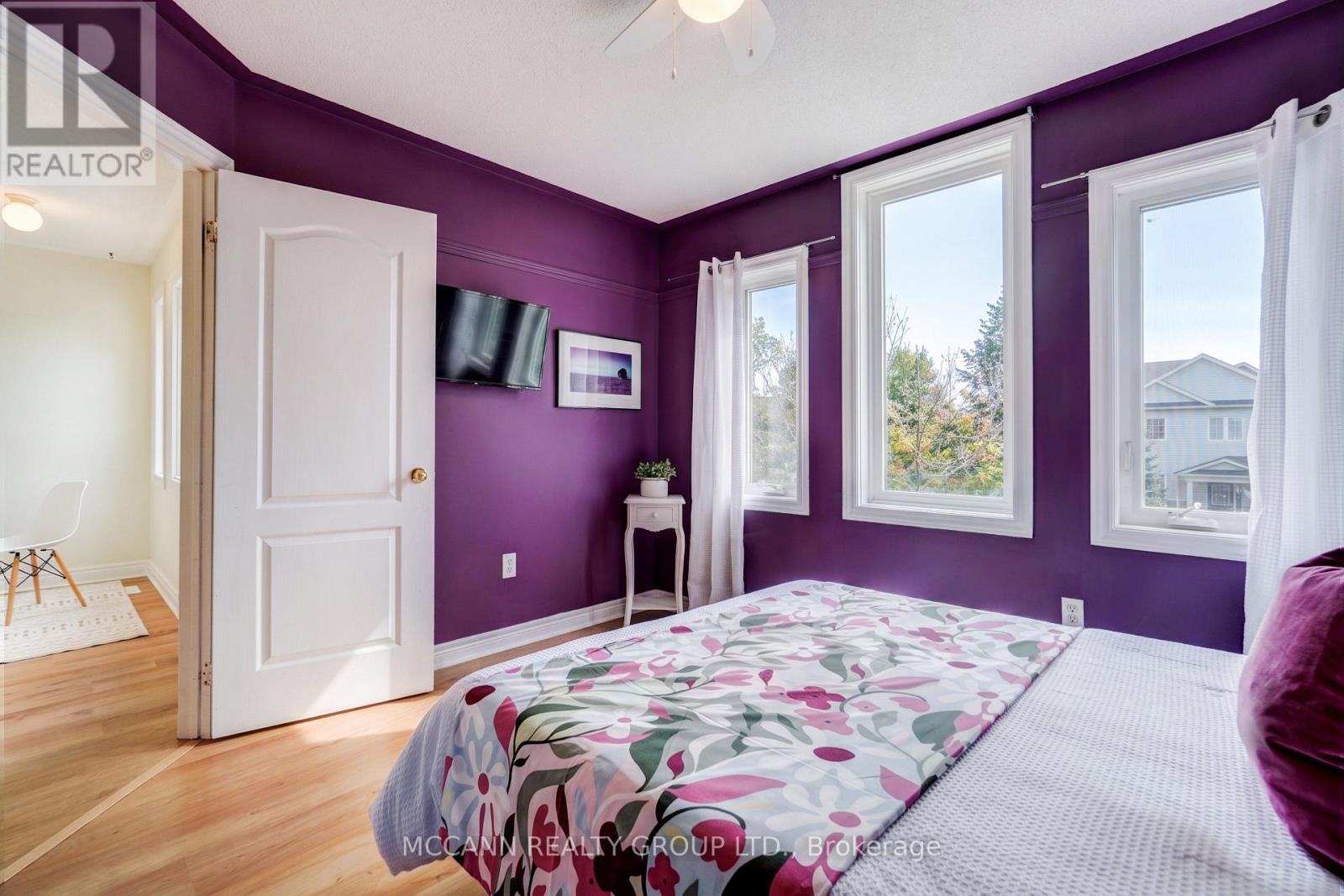 31 Hatch Street, Whitby, Ontario  L1M 2H8 - Photo 23 - E13807398
