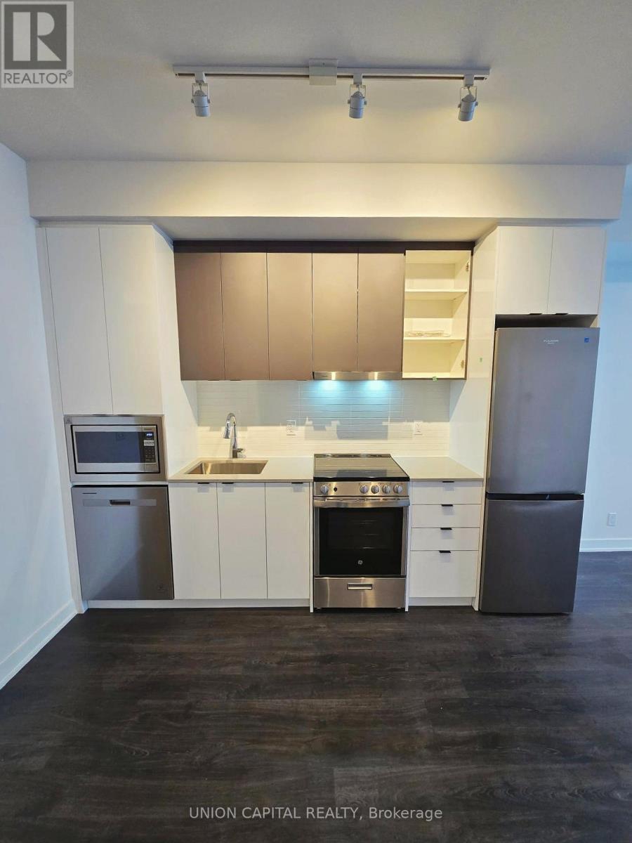 3301a - 30 Upper Mall Way, Vaughan, Ontario  L4J 0L7 - Photo 2 - N13807380