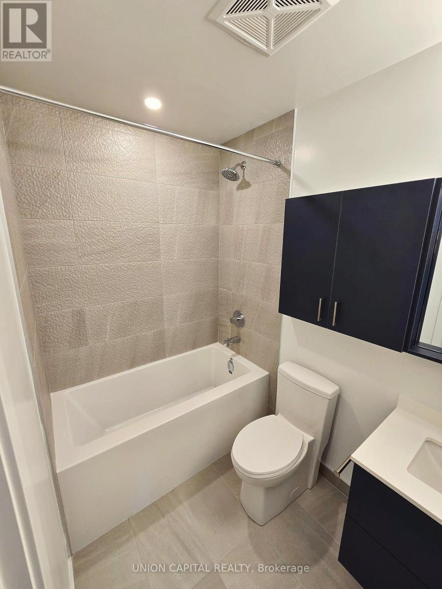3301a - 30 Upper Mall Way, Vaughan, Ontario  L4J 0L7 - Photo 8 - N13807380