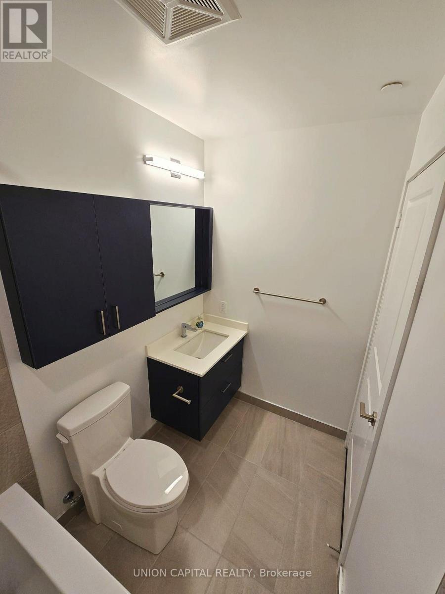 3301a - 30 Upper Mall Way, Vaughan, Ontario  L4J 0L7 - Photo 9 - N13807380