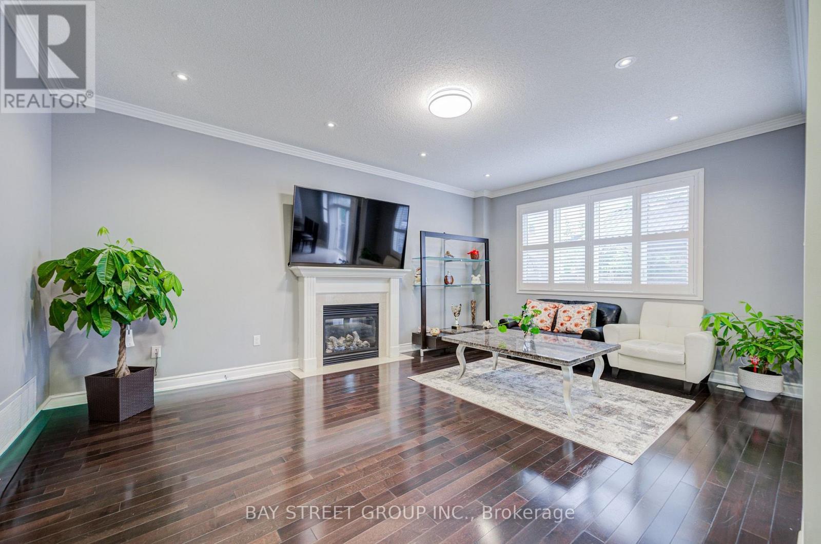 11 Farmington Road, Whitchurch-Stouffville, Ontario  L4A 0Y5 - Photo 6 - N13807402