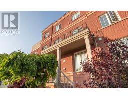 3 HERZBERG GARDENS, Toronto, Ontario