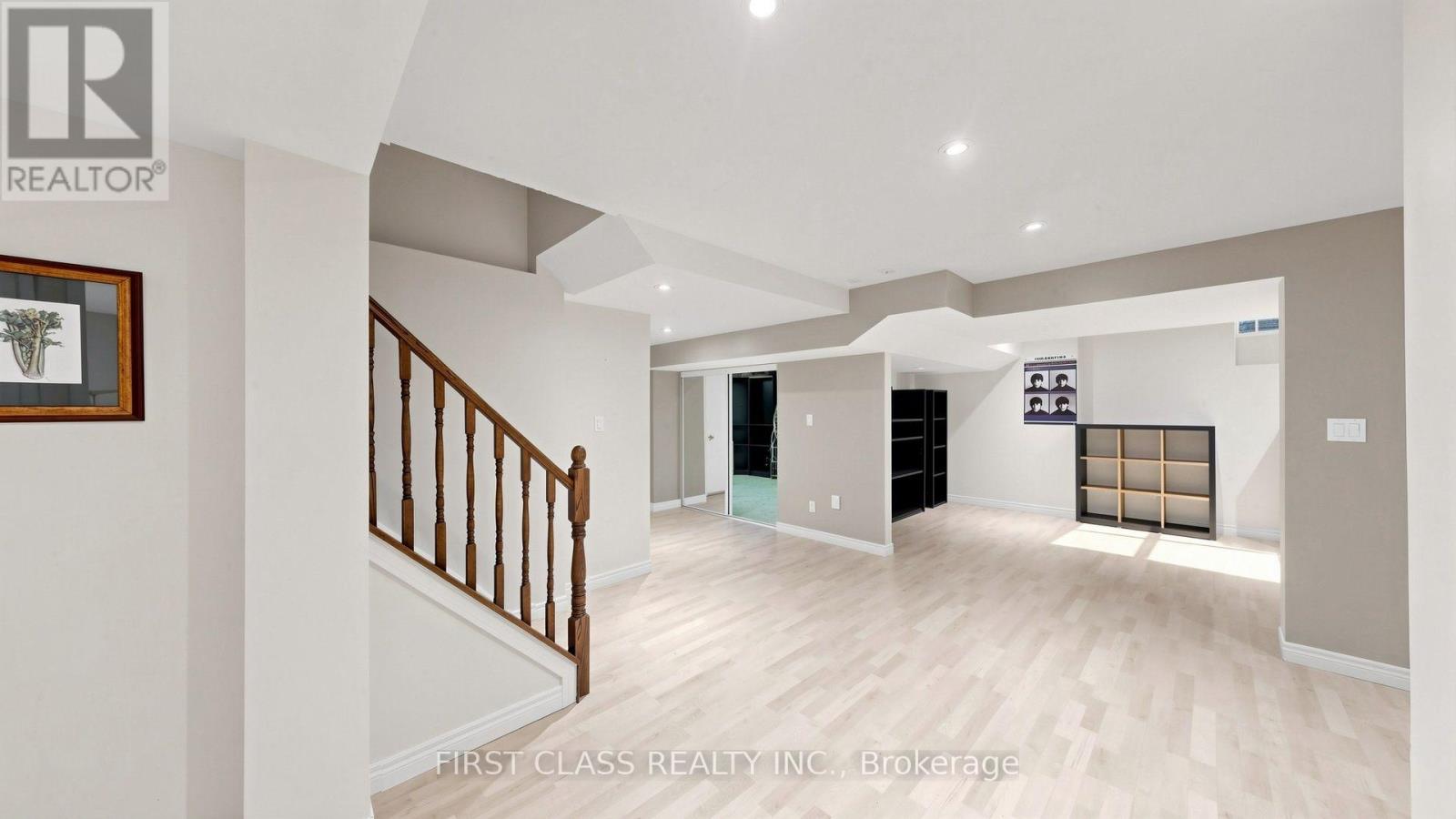 3292 Topeka Drive, Mississauga, Ontario  L5M 7V1 - Photo 40 - W13802158