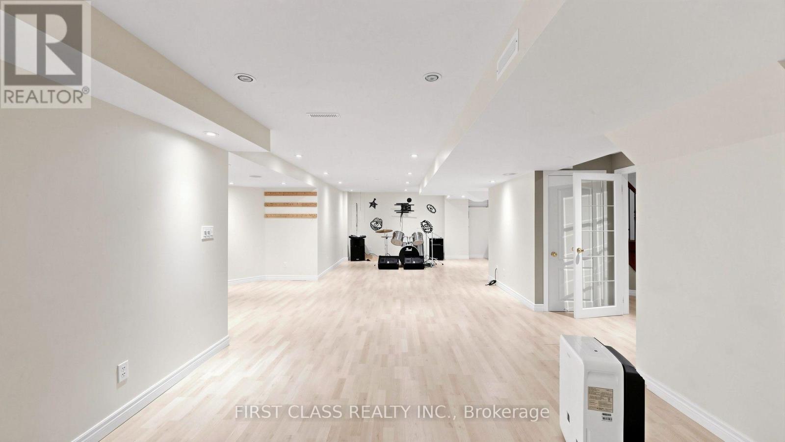 3292 Topeka Drive, Mississauga, Ontario  L5M 7V1 - Photo 44 - W13802158