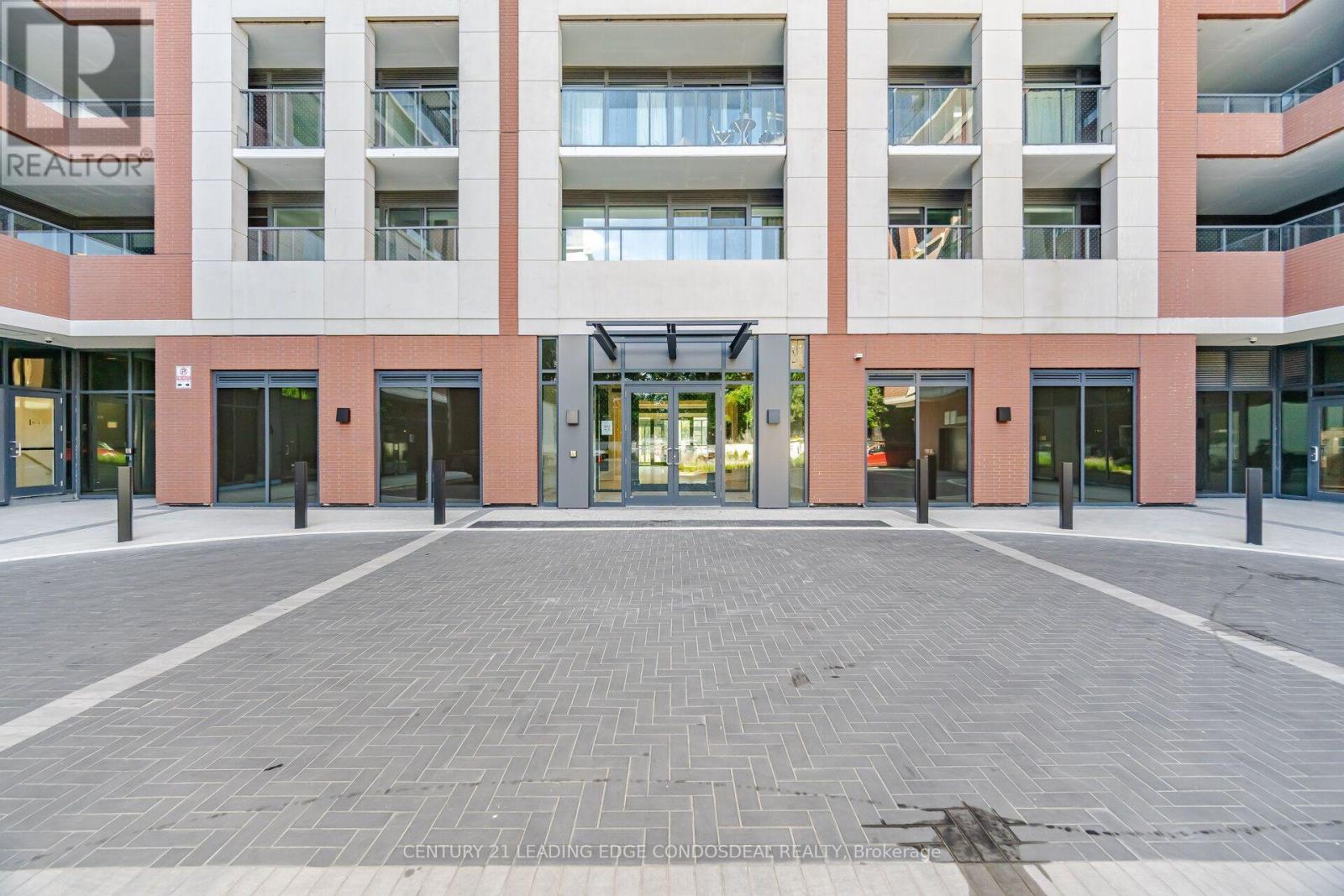 1605 - 4010 Eglinton Avenue W, Toronto, Ontario  M9A 0G5 - Photo 3 - W13801616
