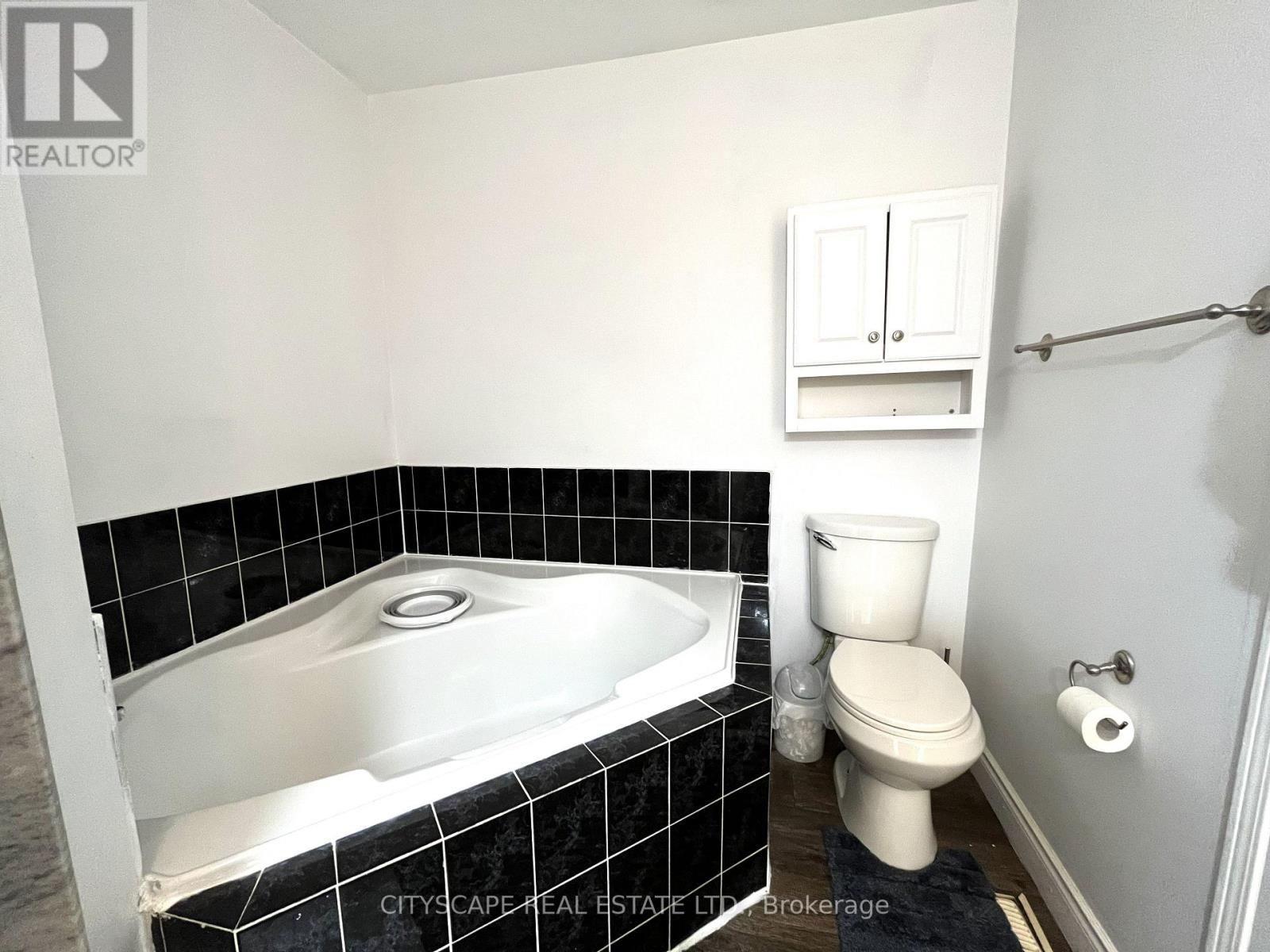 33 - 68 Gilgorm Road, Brampton, Ontario  L6X 4P5 - Photo 17 - W13807420