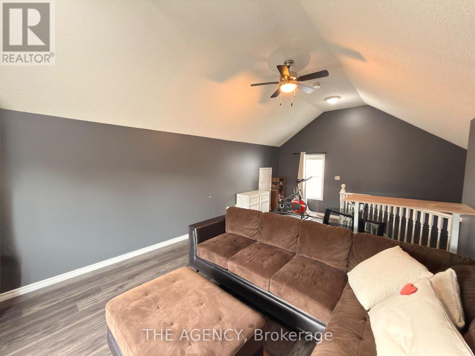 4 Porter Drive, Guelph, Ontario  N1L 1M3 - Photo 41 - X13807426