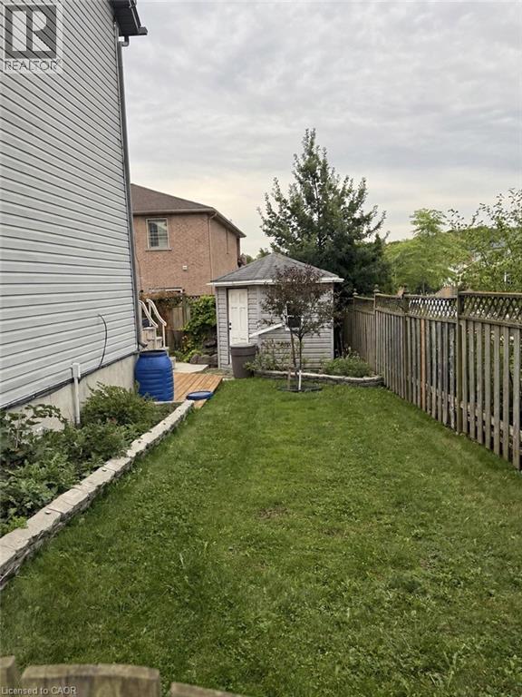 124 Prosperity Drive, Kitchener, Ontario  N2E 4E8 - Photo 3 - 40857239