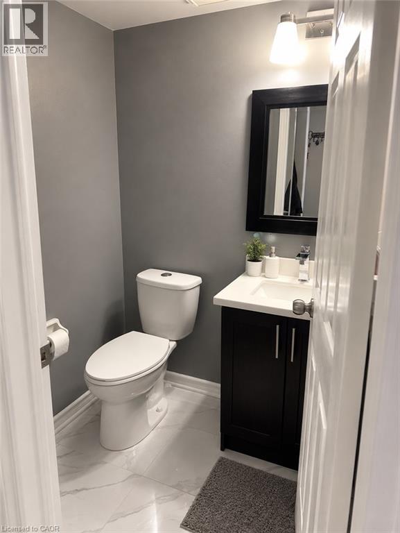 125 Fairgreen Close, Cambridge, Ontario  N1T 1T8 - Photo 4 - 40862880
