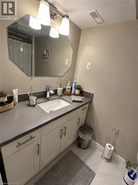 125 Fairgreen Close, Cambridge, Ontario  N1T 1T8 - Photo 5 - 40862880