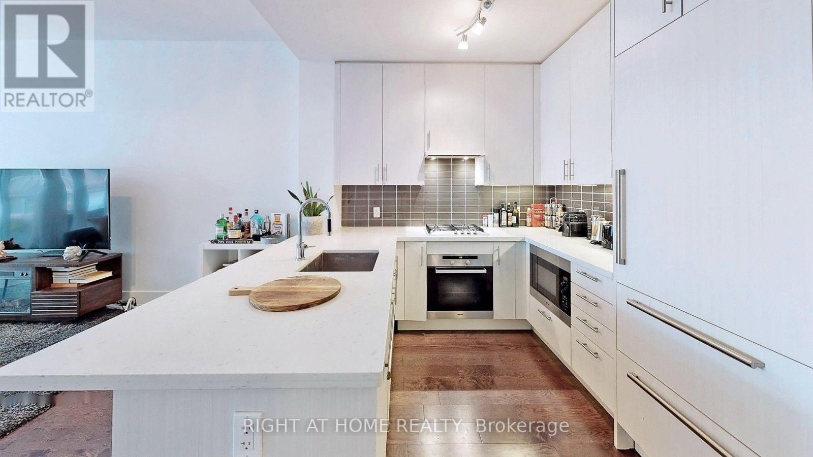 920 - 39 Queens Quay E, Toronto, Ontario  M5E 0A5 - Photo 6 - C13807470
