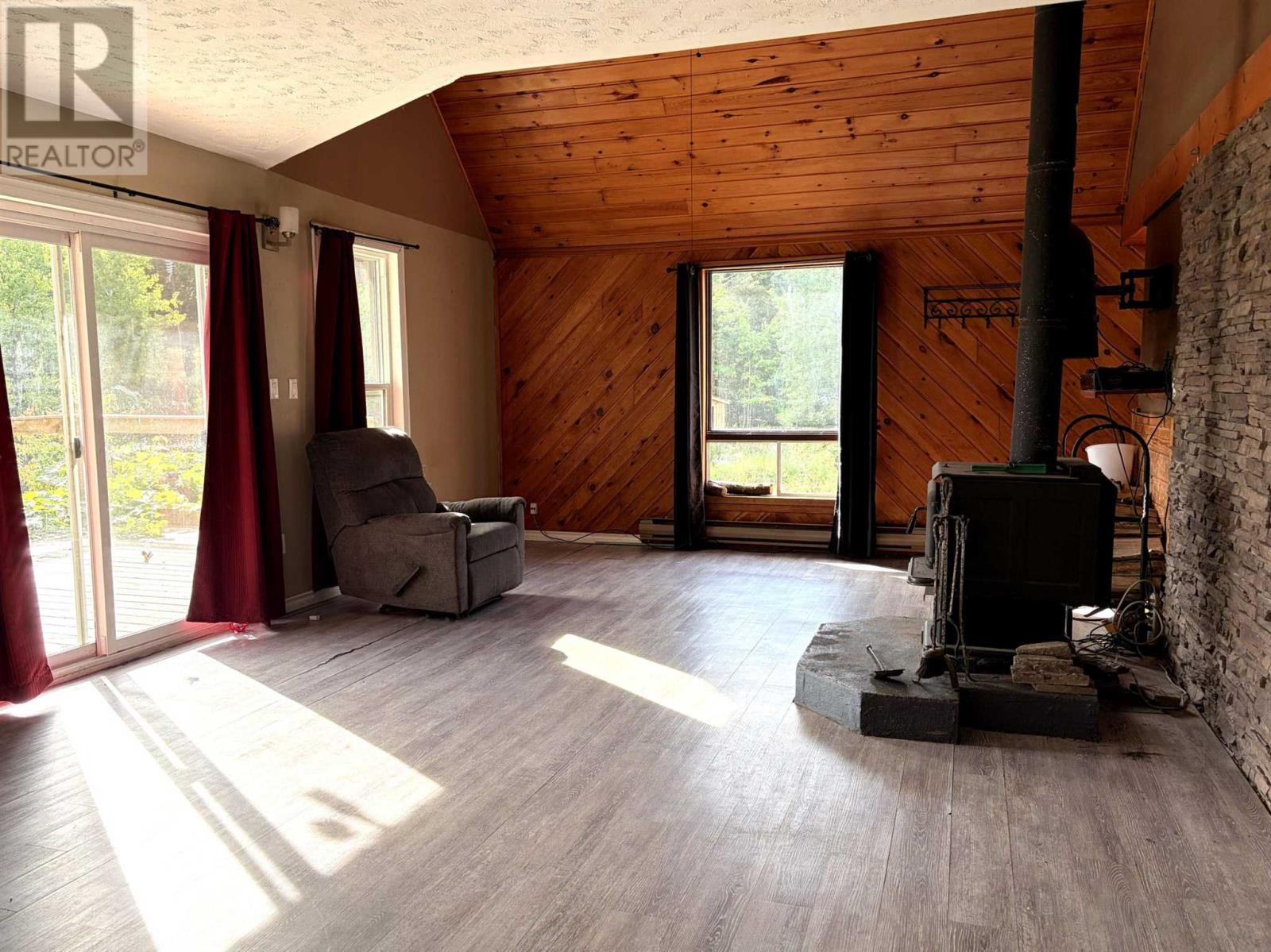 35 & 39 Green Ln, Thessalon, Ontario  P0R 1L0 - Photo 12 - SM262388