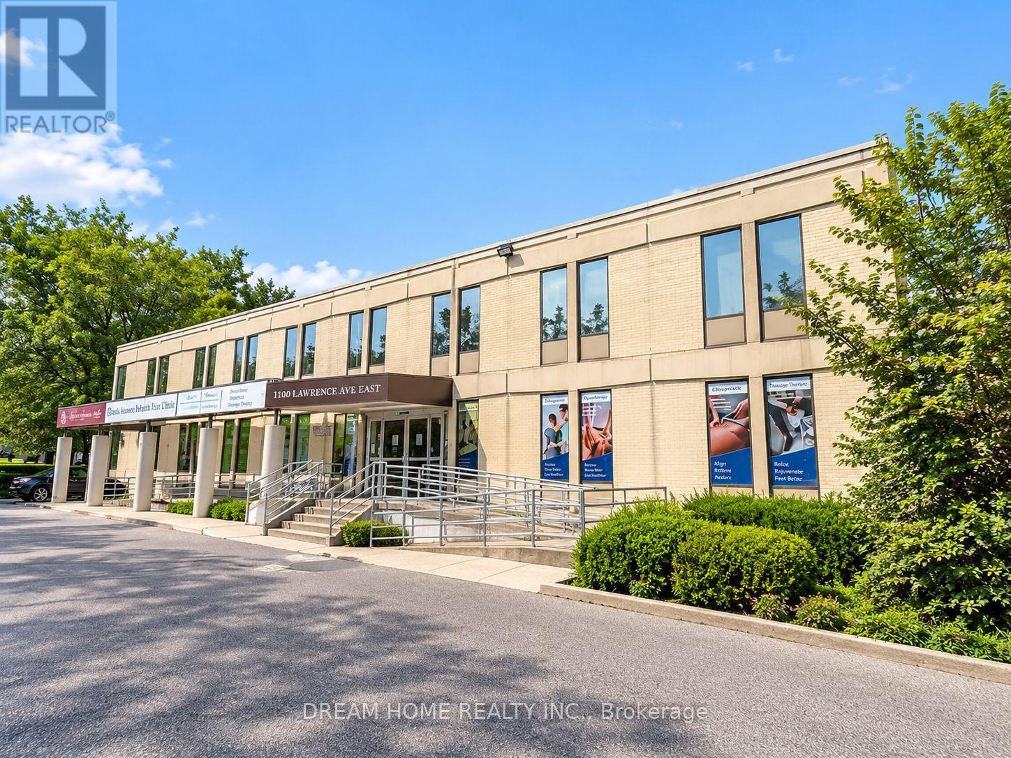 3000 Lawrence Avenue E, Toronto, Ontario  M1P 2V1 - Photo 2 - E13800450