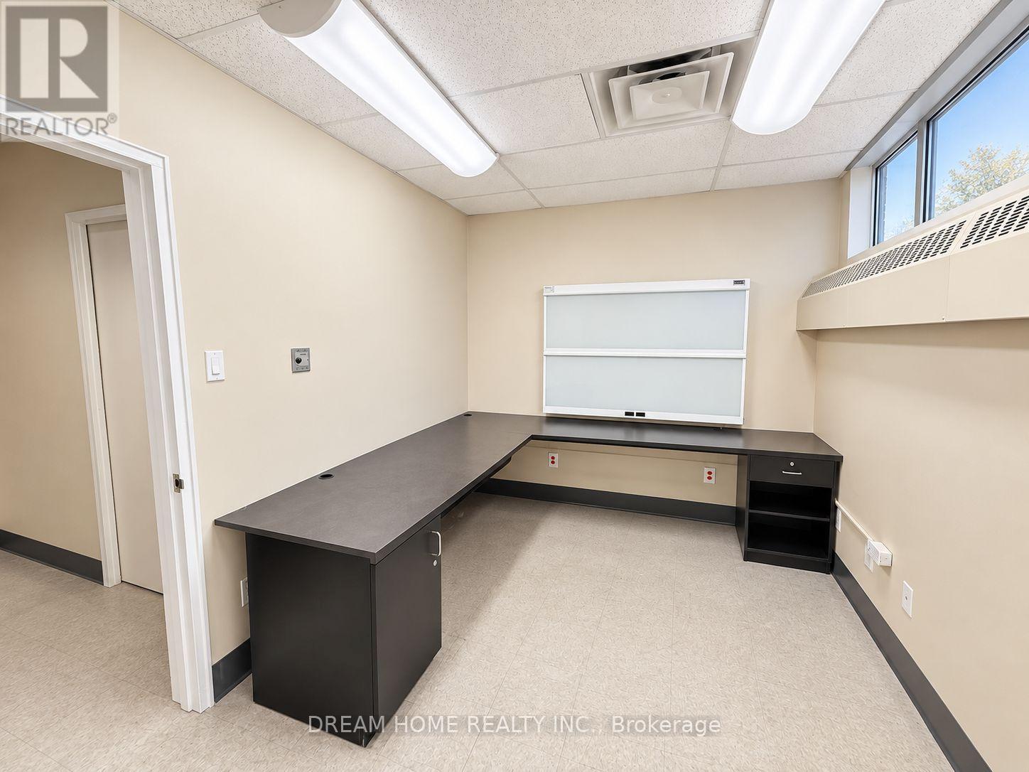 3000 Lawrence Avenue E, Toronto, Ontario  M1P 2V1 - Photo 31 - E13800450