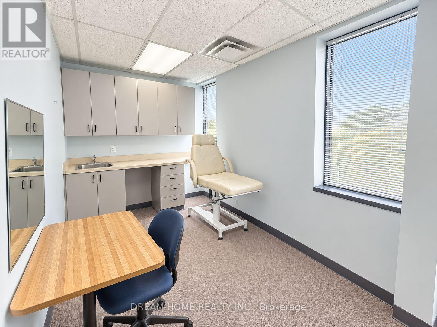 3000 Lawrence Avenue E, Toronto, Ontario  M1P 2V1 - Photo 38 - E13800450
