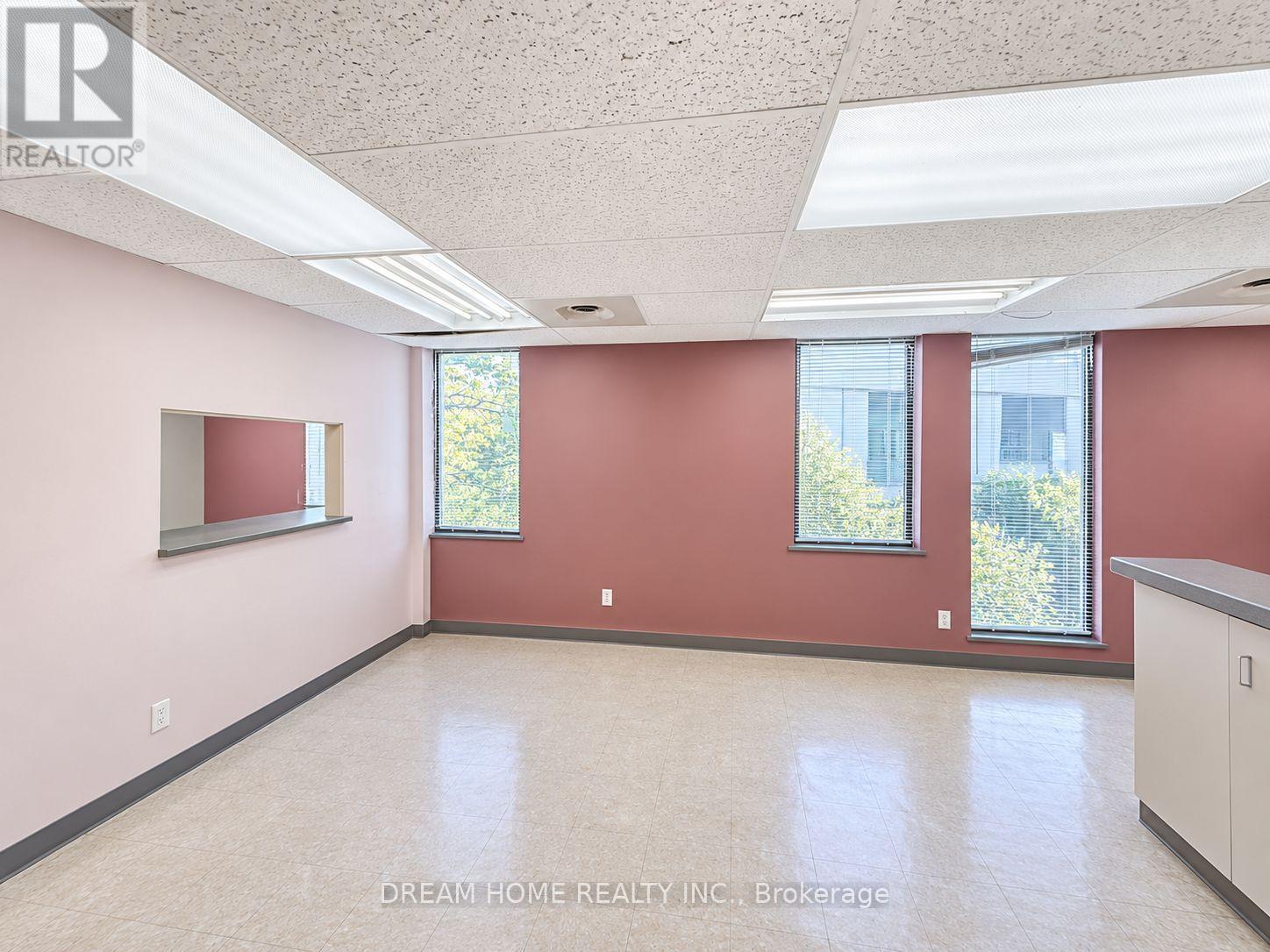 3000 Lawrence Avenue E, Toronto, Ontario  M1P 2V1 - Photo 40 - E13800450