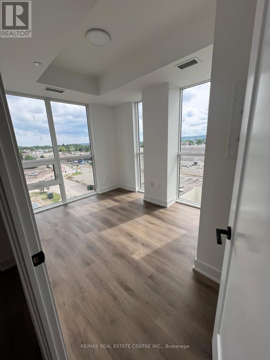 515 A - 115 Nipissing Rd Road, Milton, Ontario  L9T 1R3 - Photo 11 - W13800498