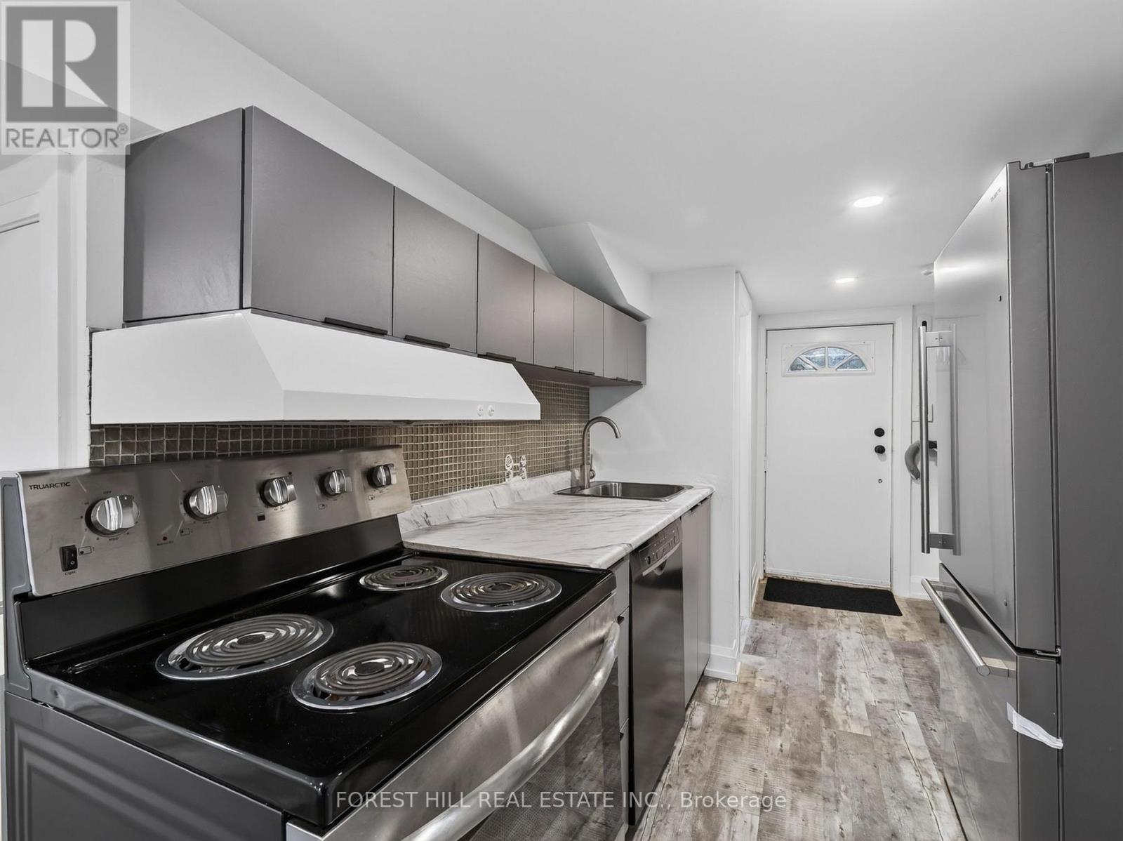 54 Chatham Avenue, Toronto, Ontario  M4J 1K6 - Photo 23 - E13807488