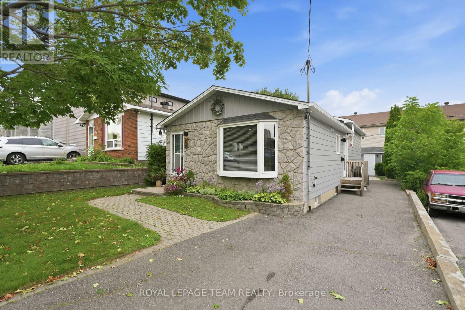 289 Montfort Street, Ottawa, Ontario  K1L 5N7 - Photo 4 - X13576142