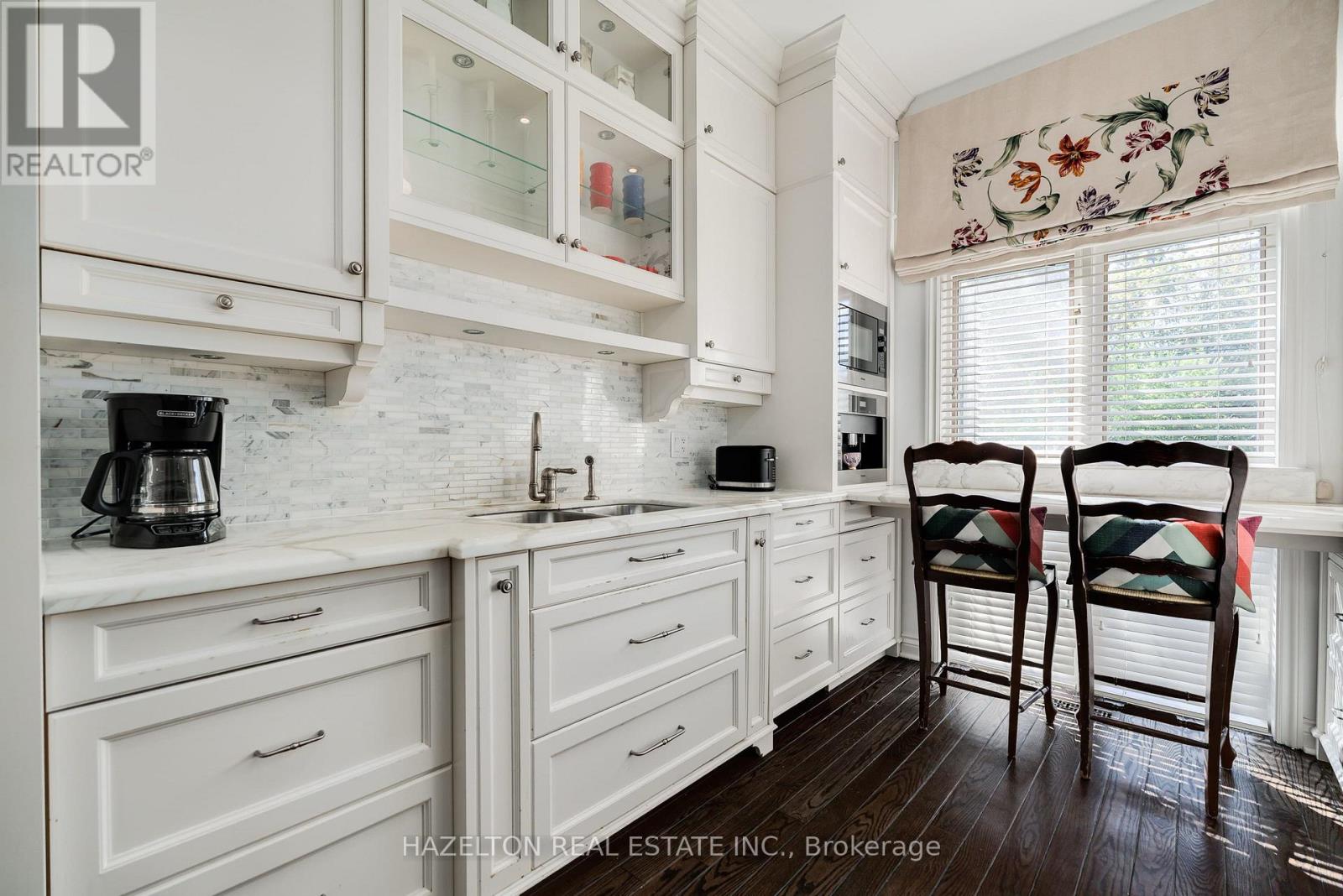 230 Glen Road, Toronto, Ontario  M4W 2X3 - Photo 7 - C13807498