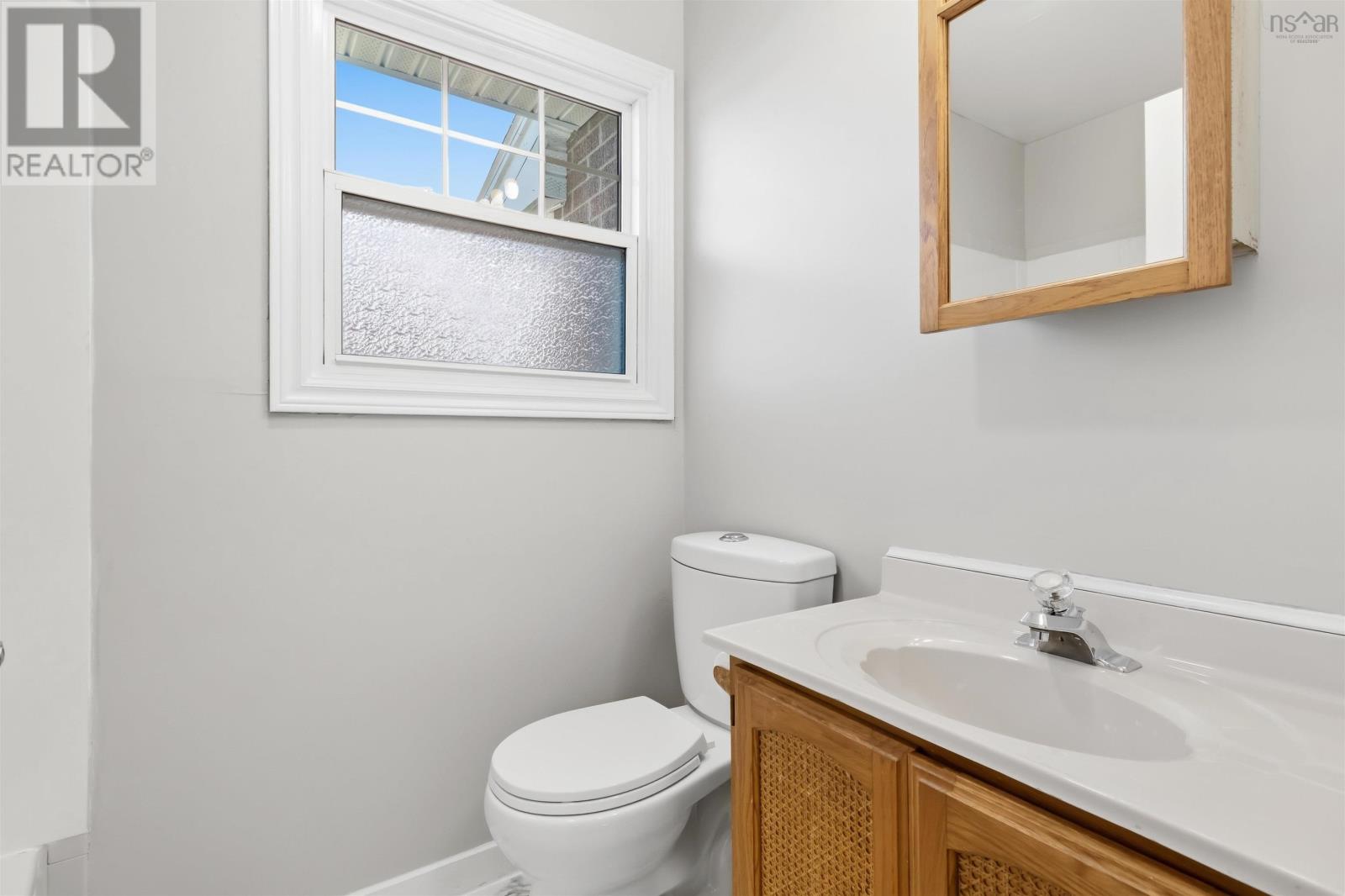 19 Aberdeen Court, Dartmouth, Nova Scotia  B2X 1K4 - Photo 34 - 202623738