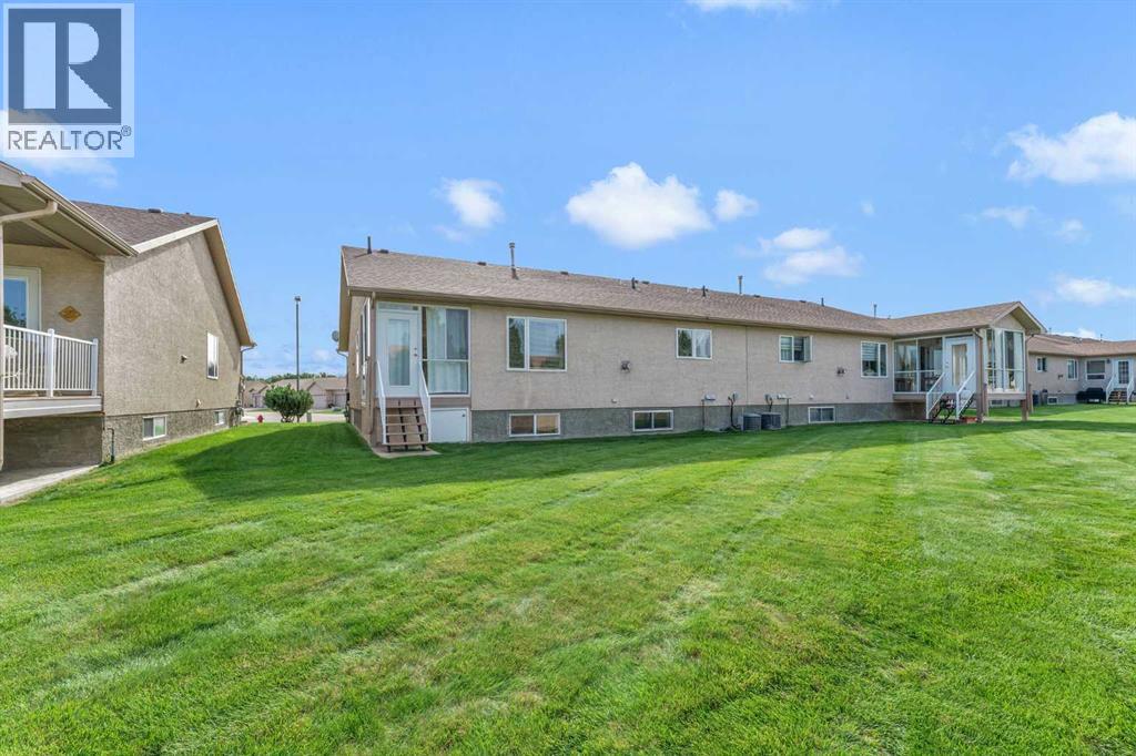 10 Sandstone Place Se, Medicine Hat, Alberta  T1B 4R8 - Photo 42 - A2344638