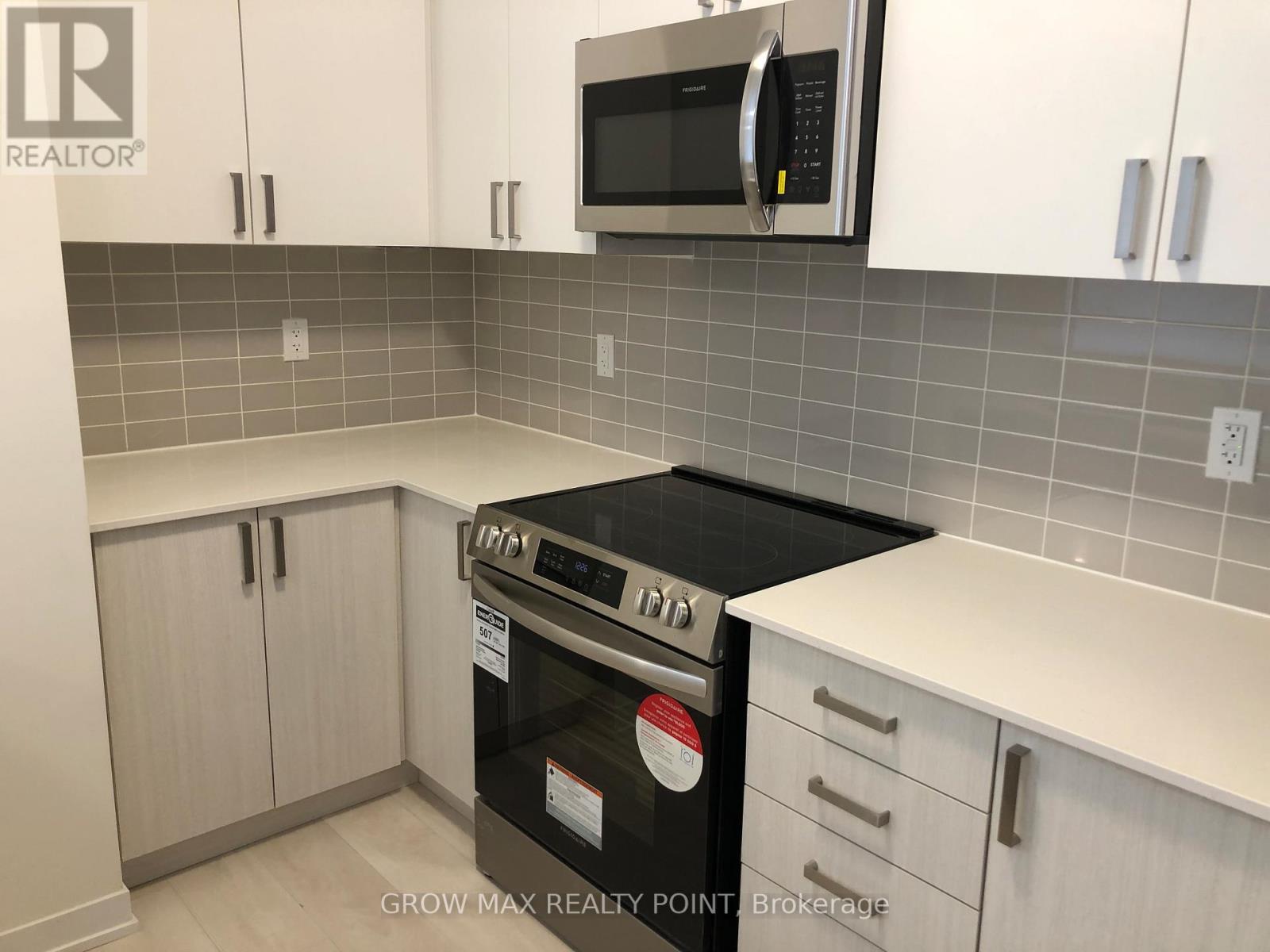 1506 - 1865 Pickering Parkway, Pickering, Ontario  L1V 0H2 - Photo 3 - E13807510