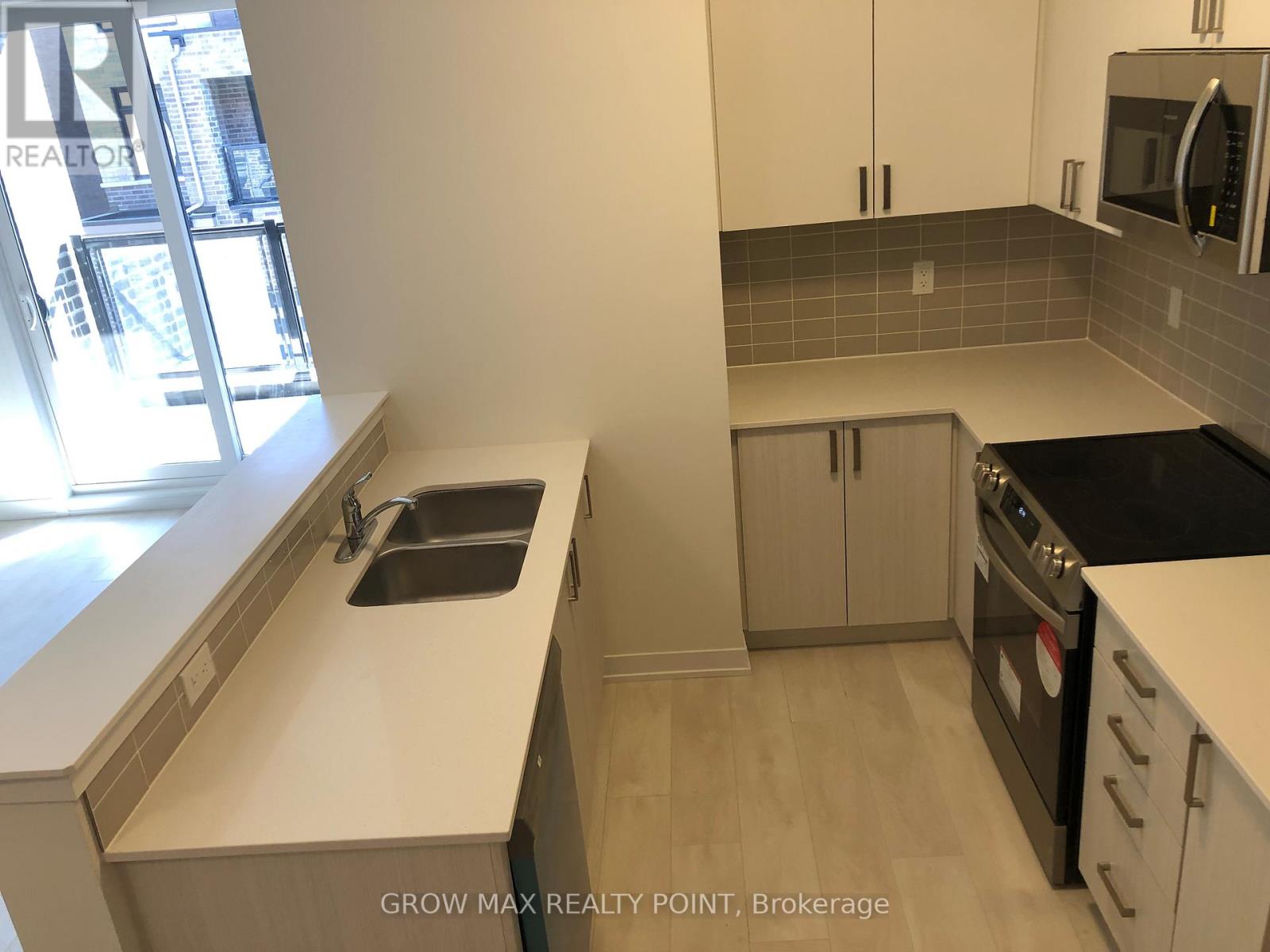 1506 - 1865 Pickering Parkway, Pickering, Ontario  L1V 0H2 - Photo 8 - E13807510