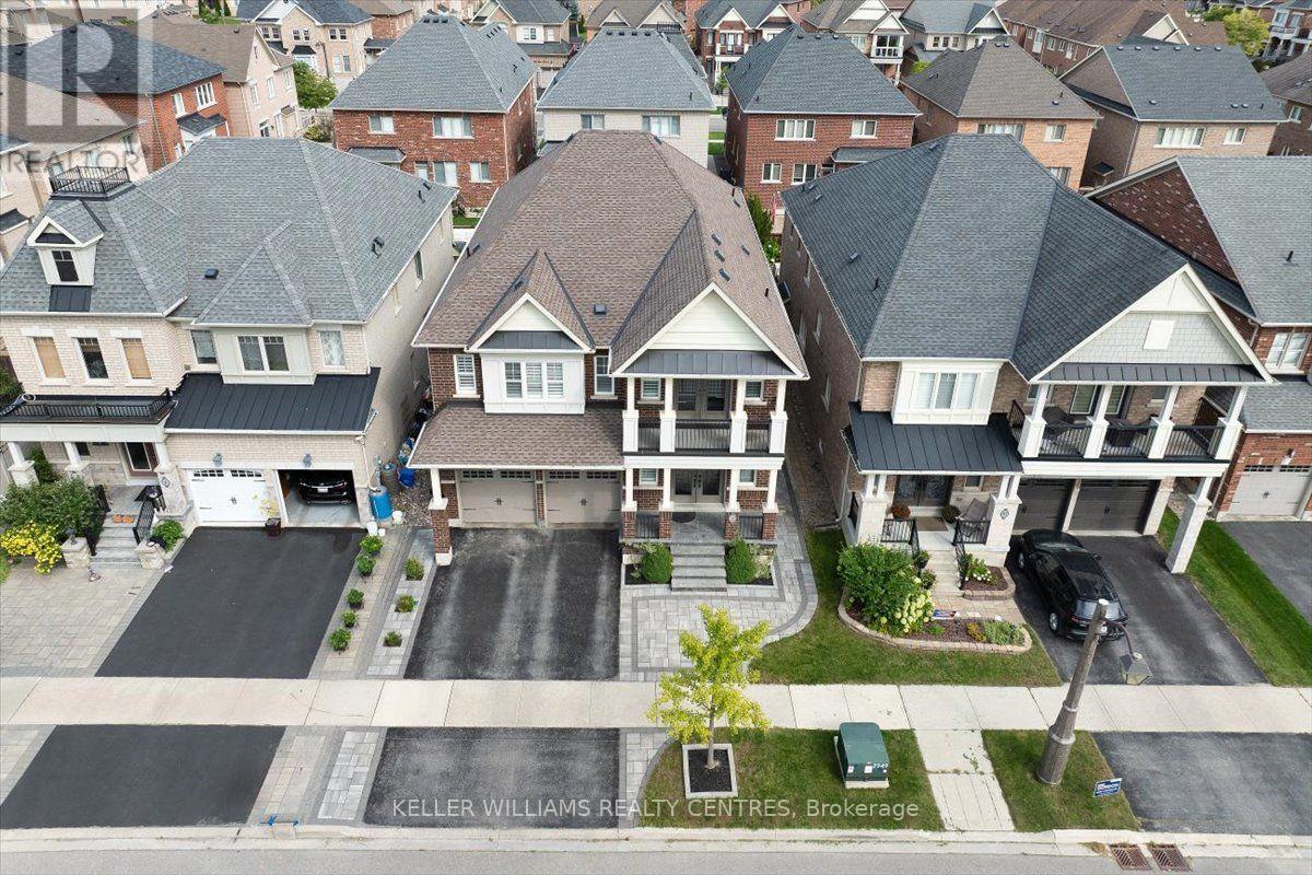 2 Creekland Avenue N, Whitchurch-Stouffville, Ontario  L4A 1T8 - Photo 4 - N13693308
