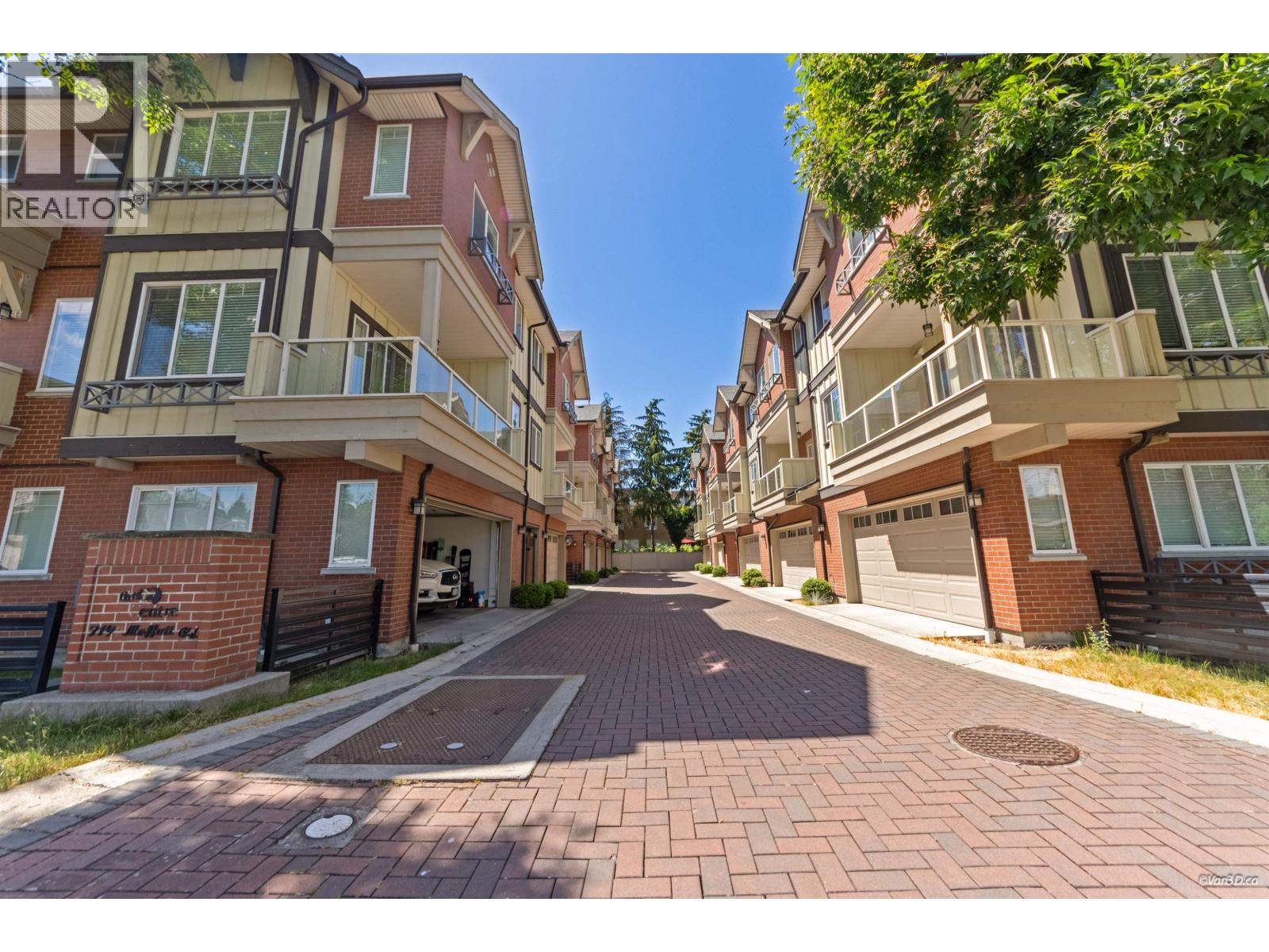 9 7199 MOFFATT ROAD, Richmond, British Columbia
