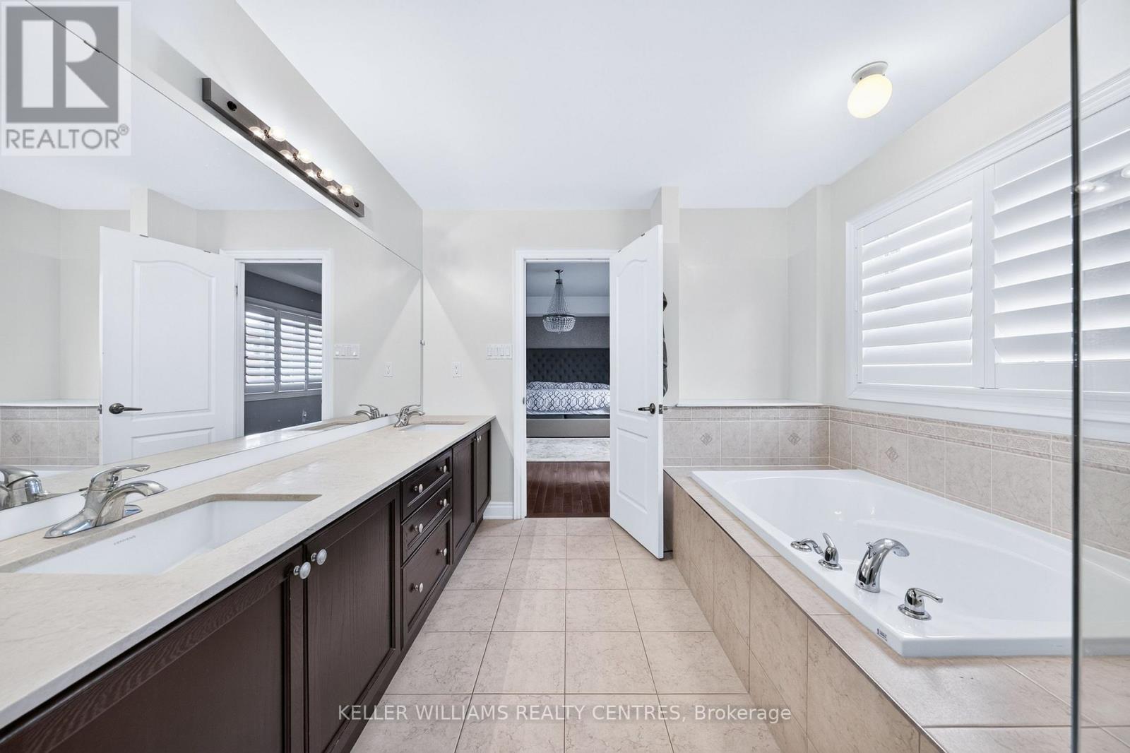 2 Creekland Avenue N, Whitchurch-Stouffville, Ontario  L4A 1T8 - Photo 35 - N13693308