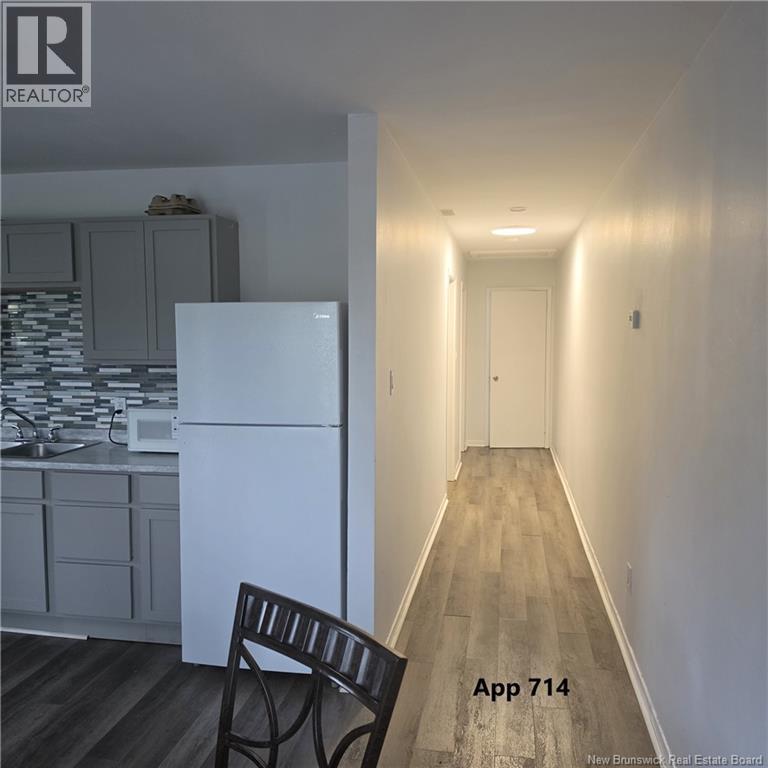710-716 College Street, Bathurst, New Brunswick  E2A 2T6 - Photo 3 - NB147625