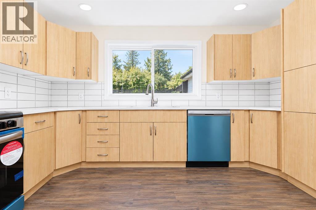 27 Gregson Crescent