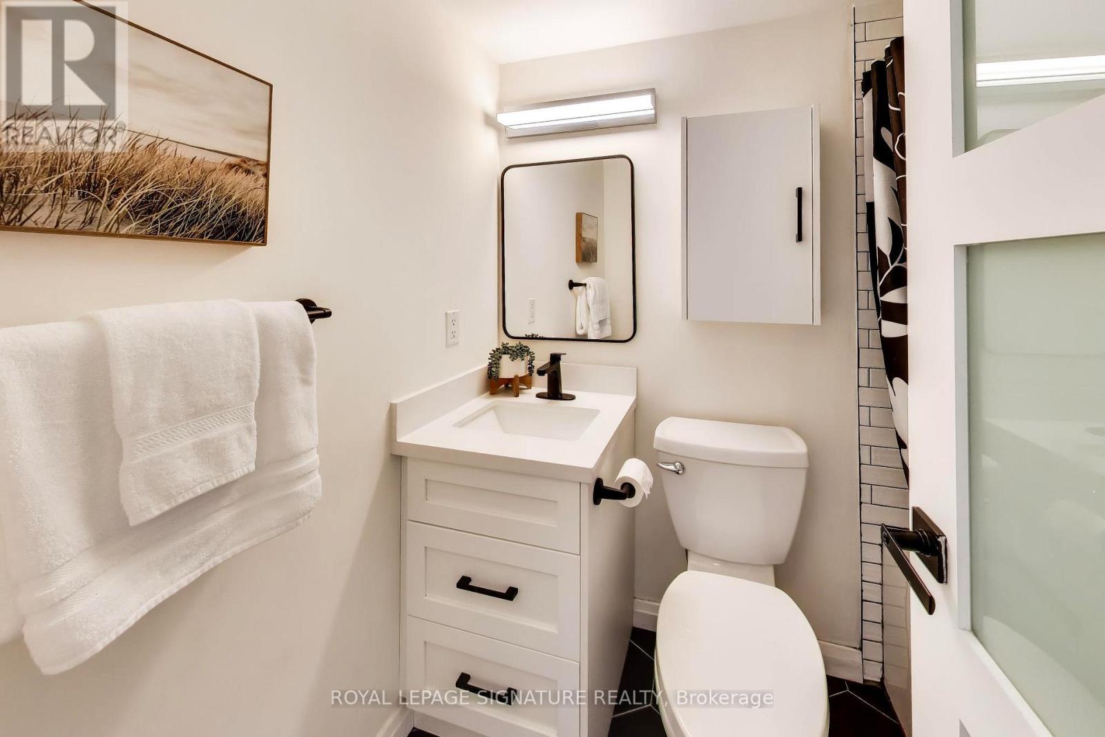 1 Crawford Street, Toronto, Ontario  M6K 3M3 - Photo 20 - C13807534