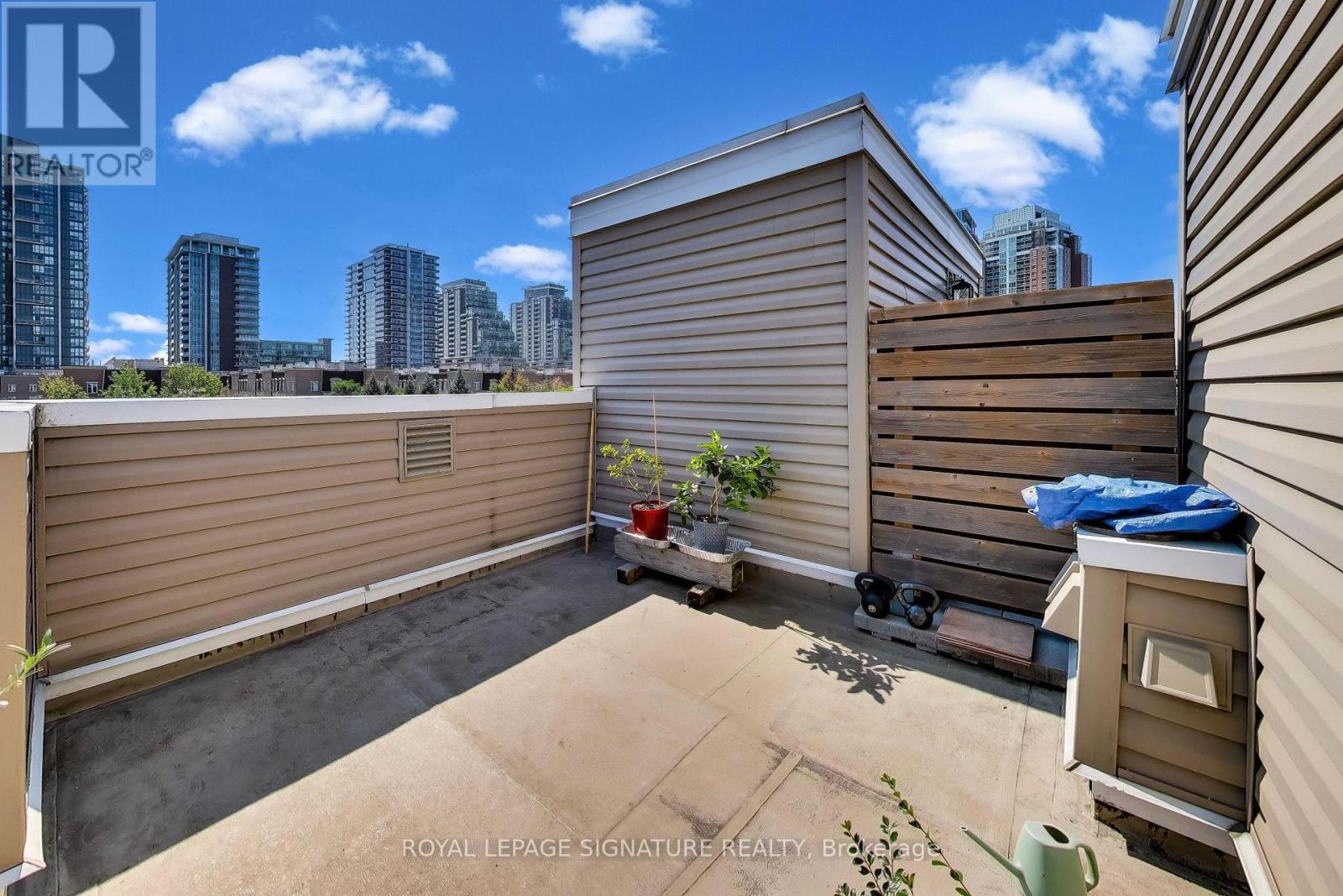 1 Crawford Street, Toronto, Ontario  M6K 3M3 - Photo 24 - C13807534