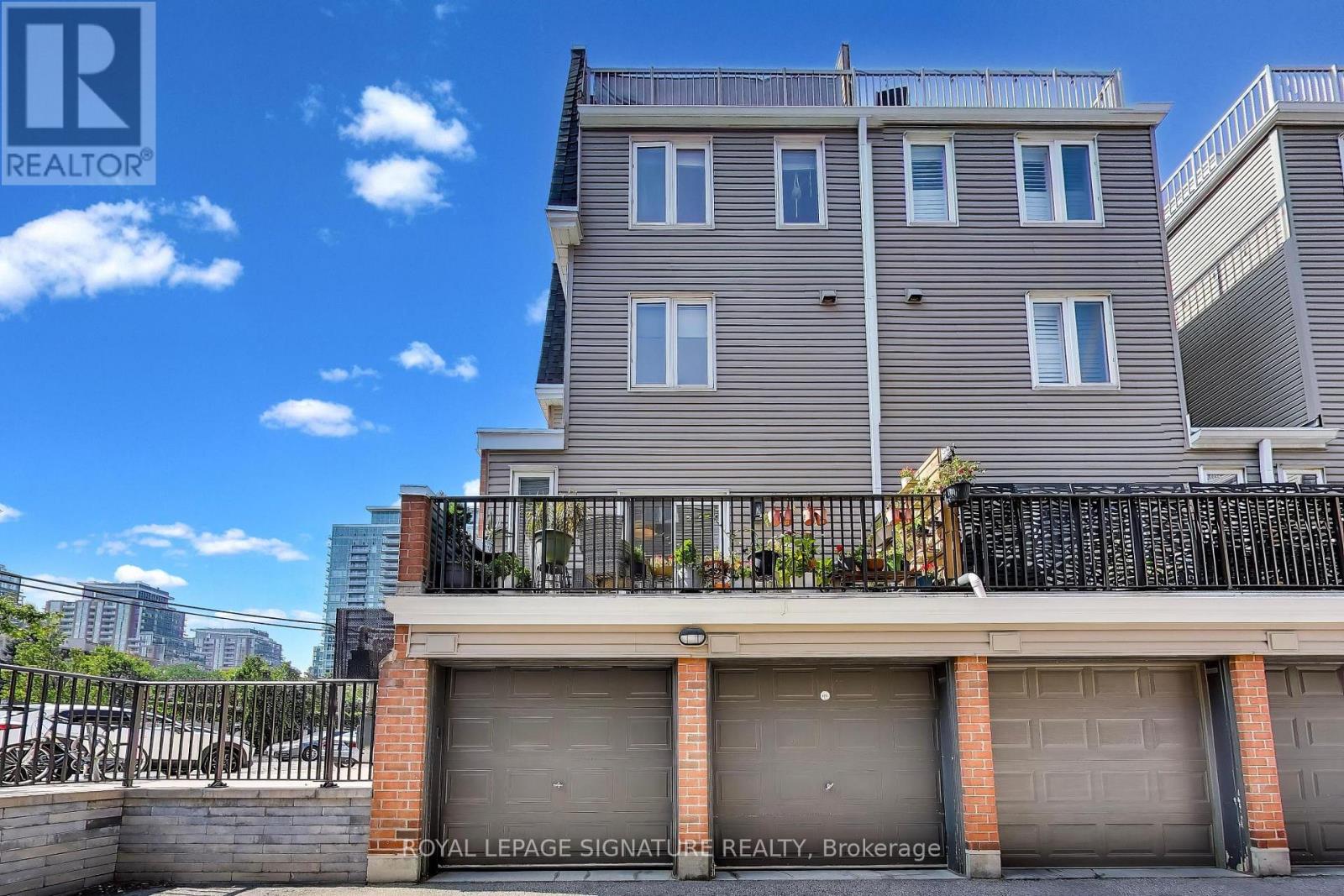 1 Crawford Street, Toronto, Ontario  M6K 3M3 - Photo 25 - C13807534