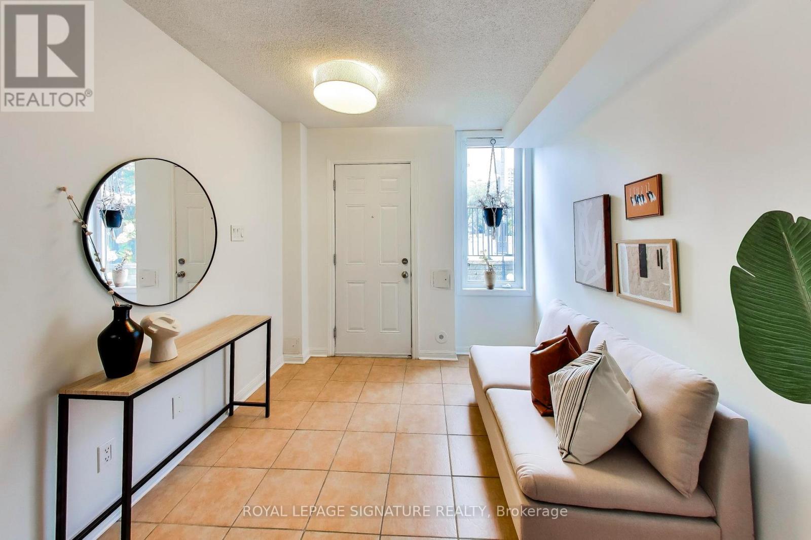 1 Crawford Street, Toronto, Ontario  M6K 3M3 - Photo 5 - C13807534