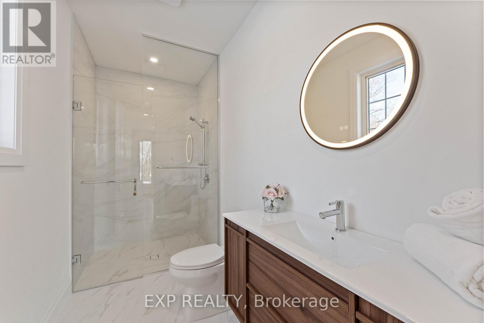 241 Parkway Avenue, Georgina, Ontario  L4P 2W1 - Photo 31 - N13807542
