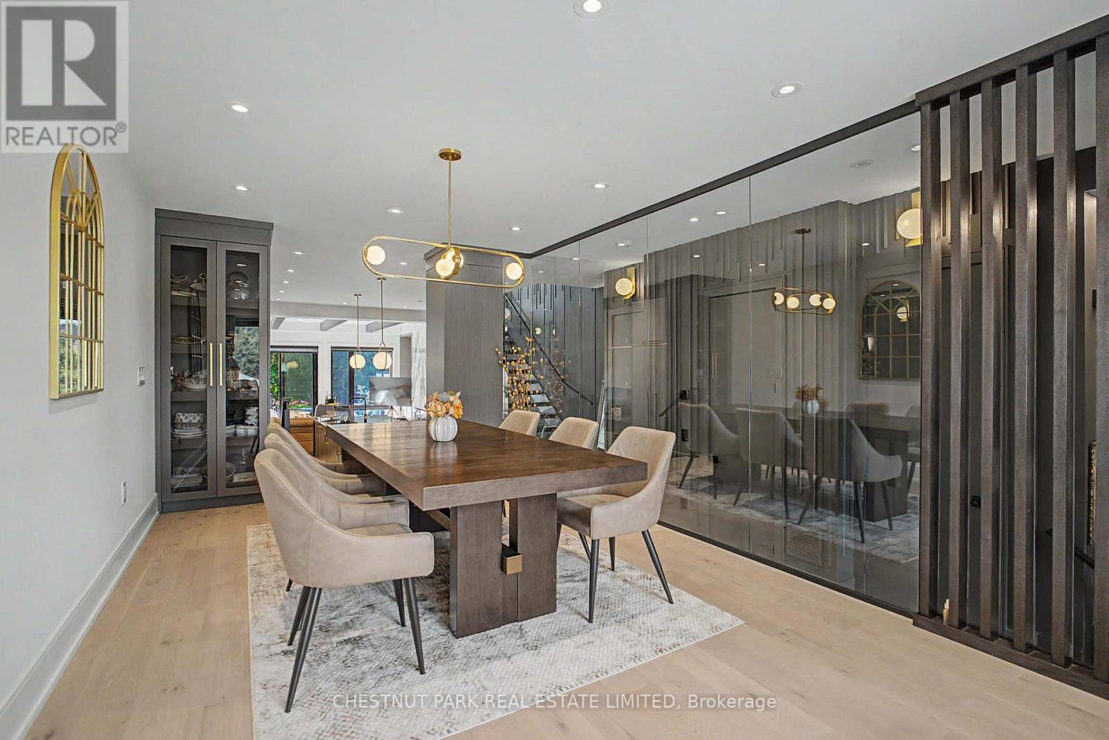 150 Sheldon Avenue, Toronto, Ontario  M8W 4L6 - Photo 18 - W13794984