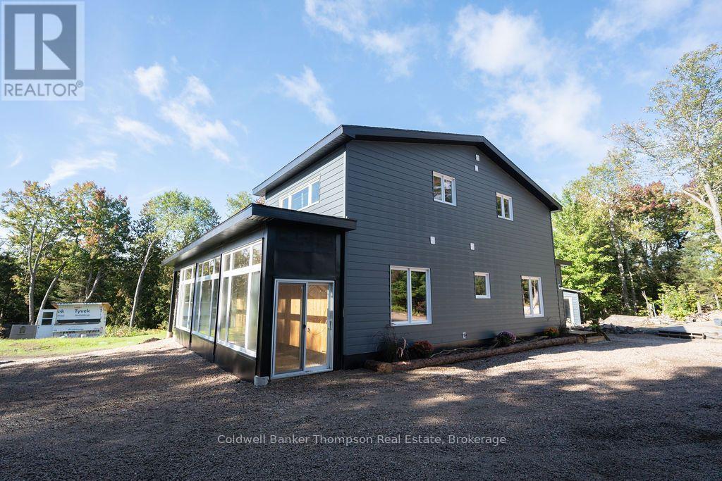 573 Hillvalley Road, Strong, Ontario P0A 1Z0 - Photo 4 - X13807556