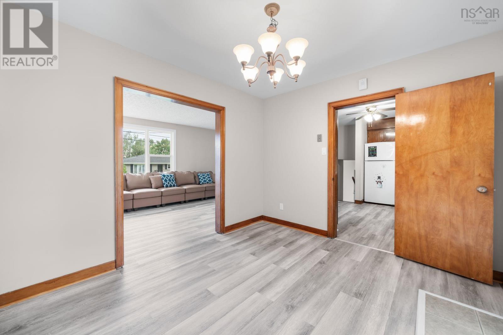 43 Lynn Drive, Dartmouth, Nova Scotia  B2Y 3V8 - Photo 12 - 202623568