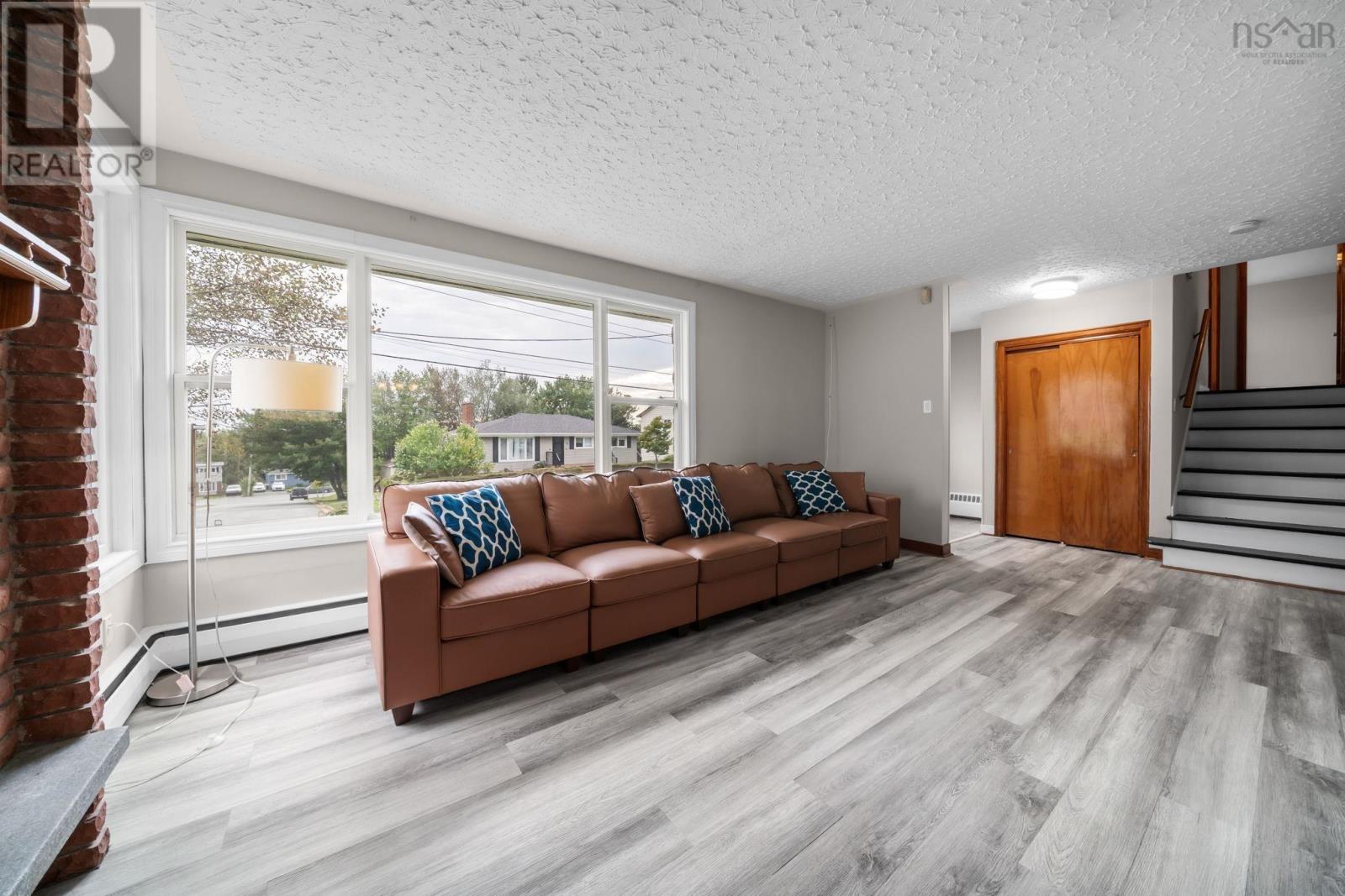43 Lynn Drive, Dartmouth, Nova Scotia  B2Y 3V8 - Photo 5 - 202623568