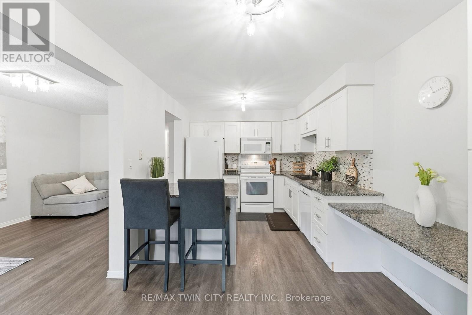 283 Fennel Street, Blandford-Blenheim, Ontario  N0J 1S0 - Photo 16 - X13807554