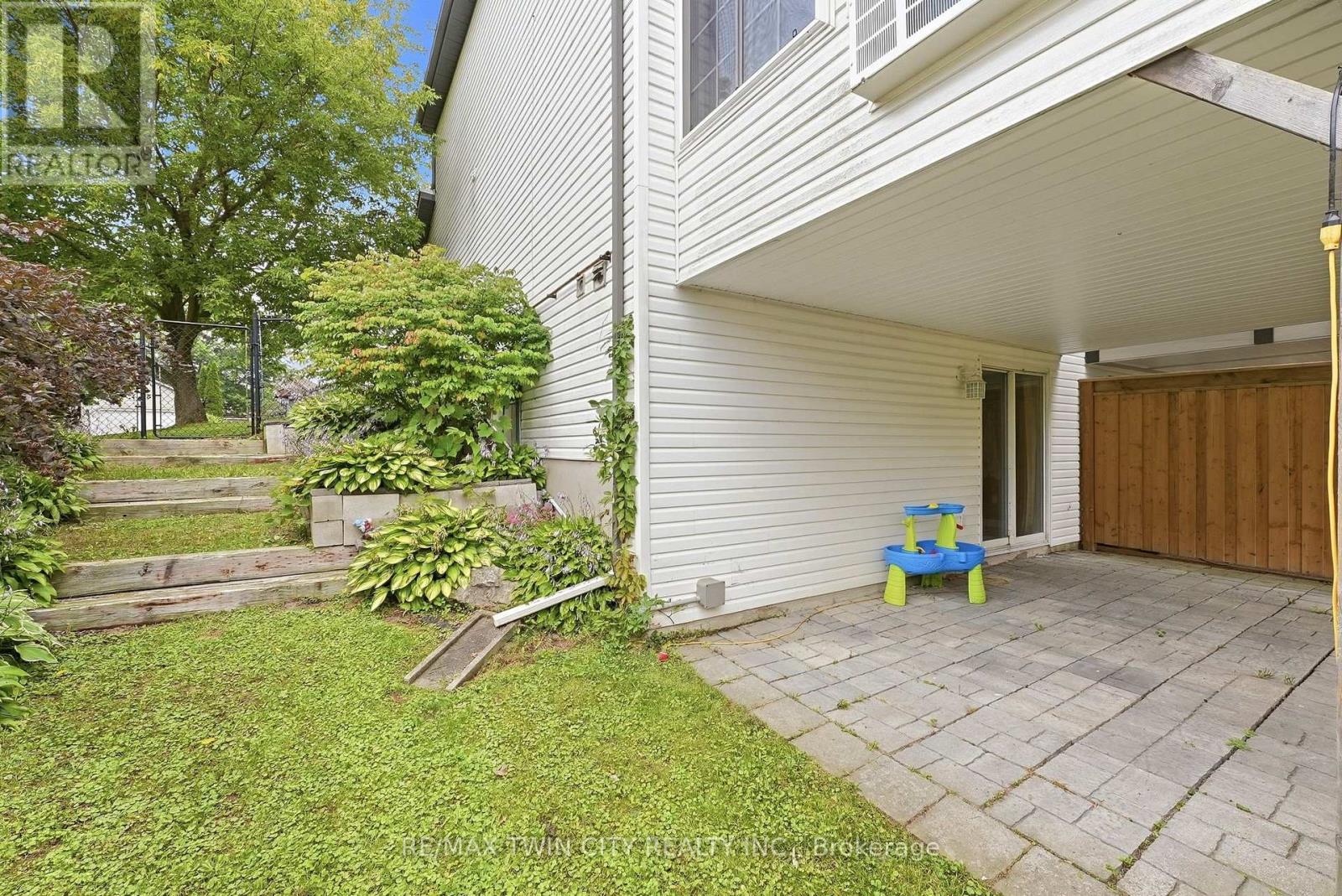 283 Fennel Street, Blandford-Blenheim, Ontario  N0J 1S0 - Photo 31 - X13807554