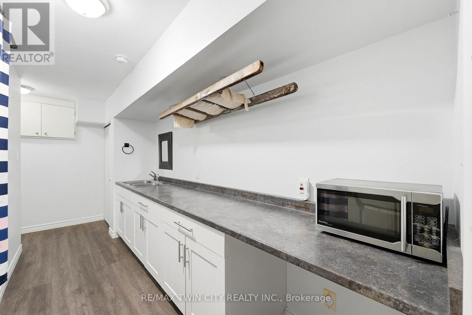 283 Fennel Street, Blandford-Blenheim, Ontario  N0J 1S0 - Photo 33 - X13807554
