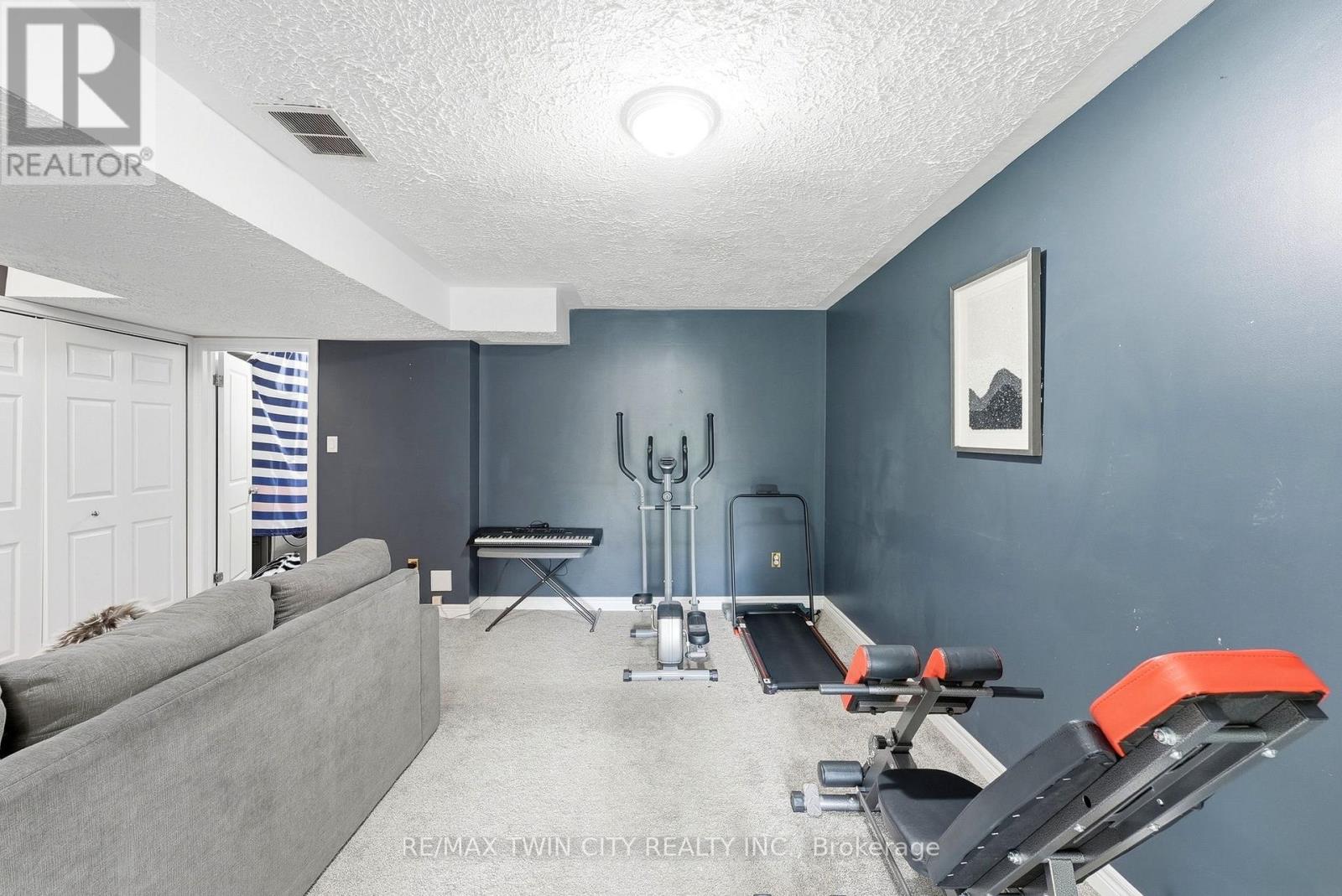283 Fennel Street, Blandford-Blenheim, Ontario  N0J 1S0 - Photo 37 - X13807554
