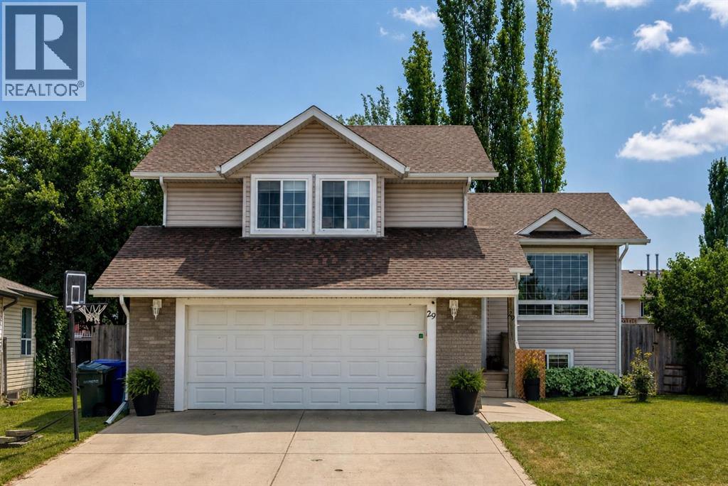 29 Sierra Road, Olds, Alberta  T4H 1X2 - Photo 1 - A2335538