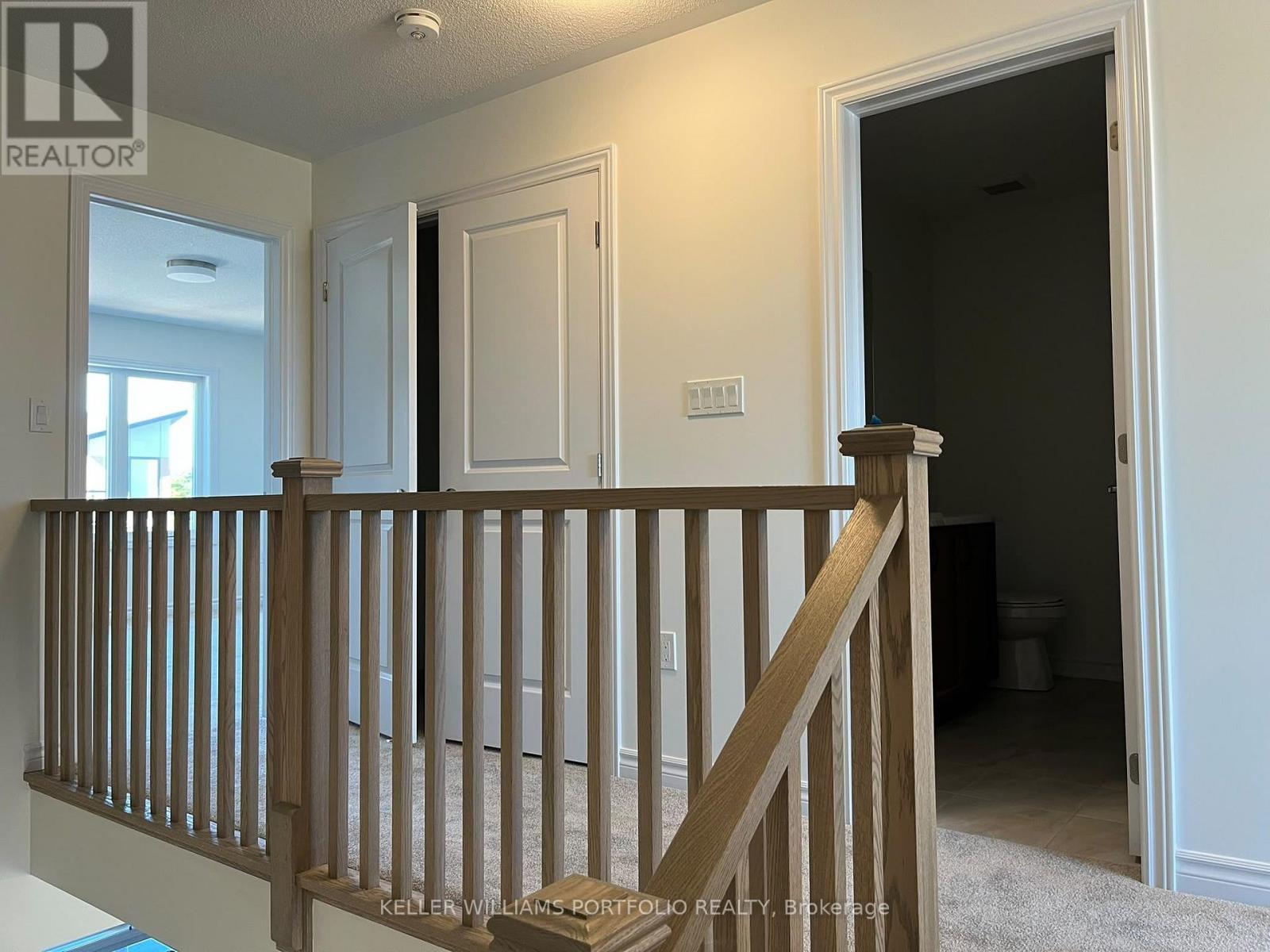 Upper - 8 Thornbird Crescent, Brampton, Ontario  L6V 3N5 - Photo 10 - W13807590