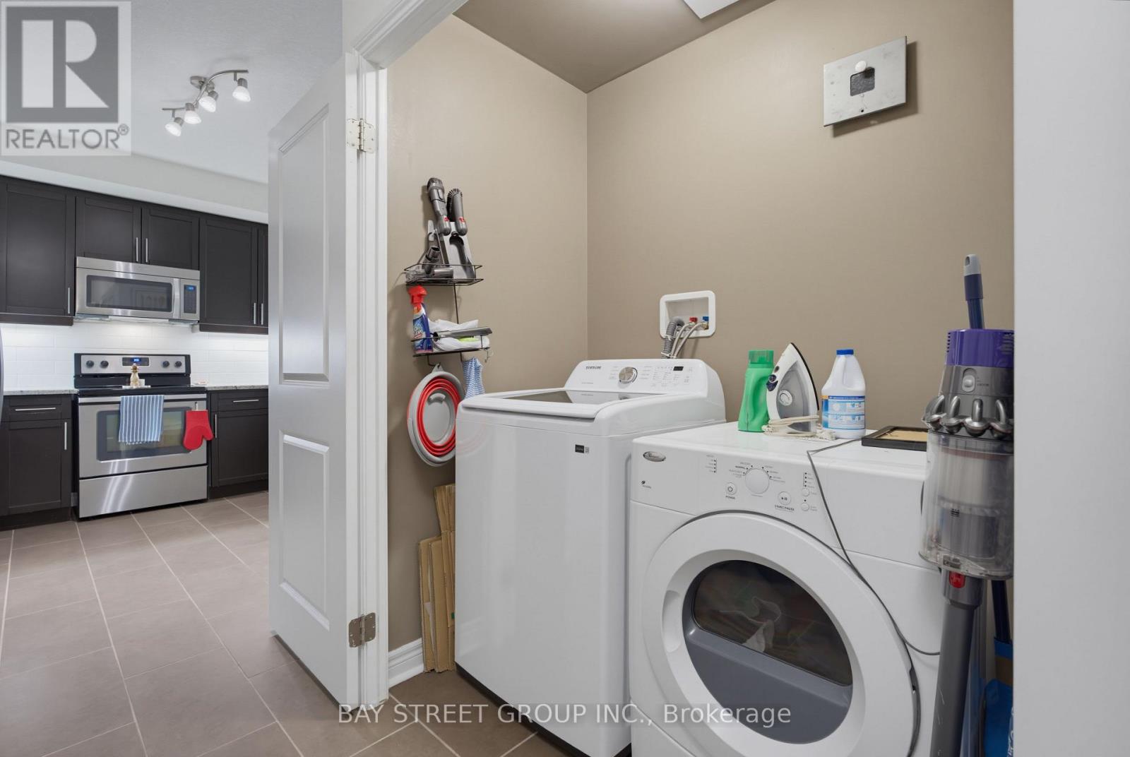 2202 - 330 Ridout Street N, London East, Ontario  N6A 0A7 - Photo 25 - X13807586