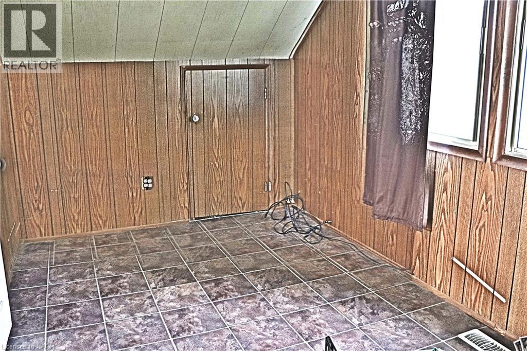 348 Weir Street N, Hamilton, Ontario  L8H 5G7 - Photo 15 - 40863642